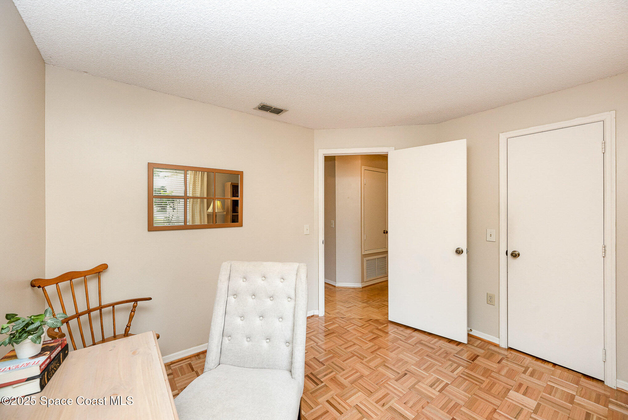 3033 Dunhill Drive