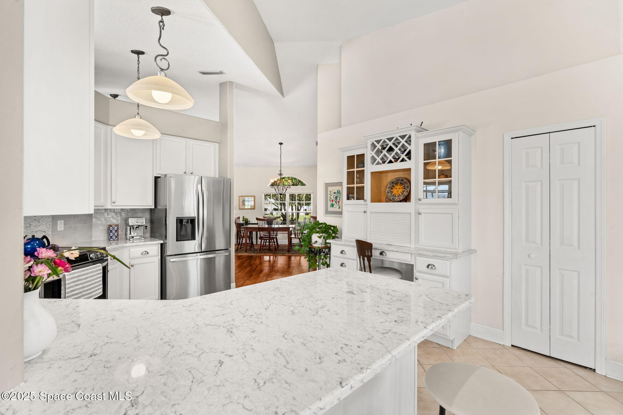 585 Lake Victoria Circle