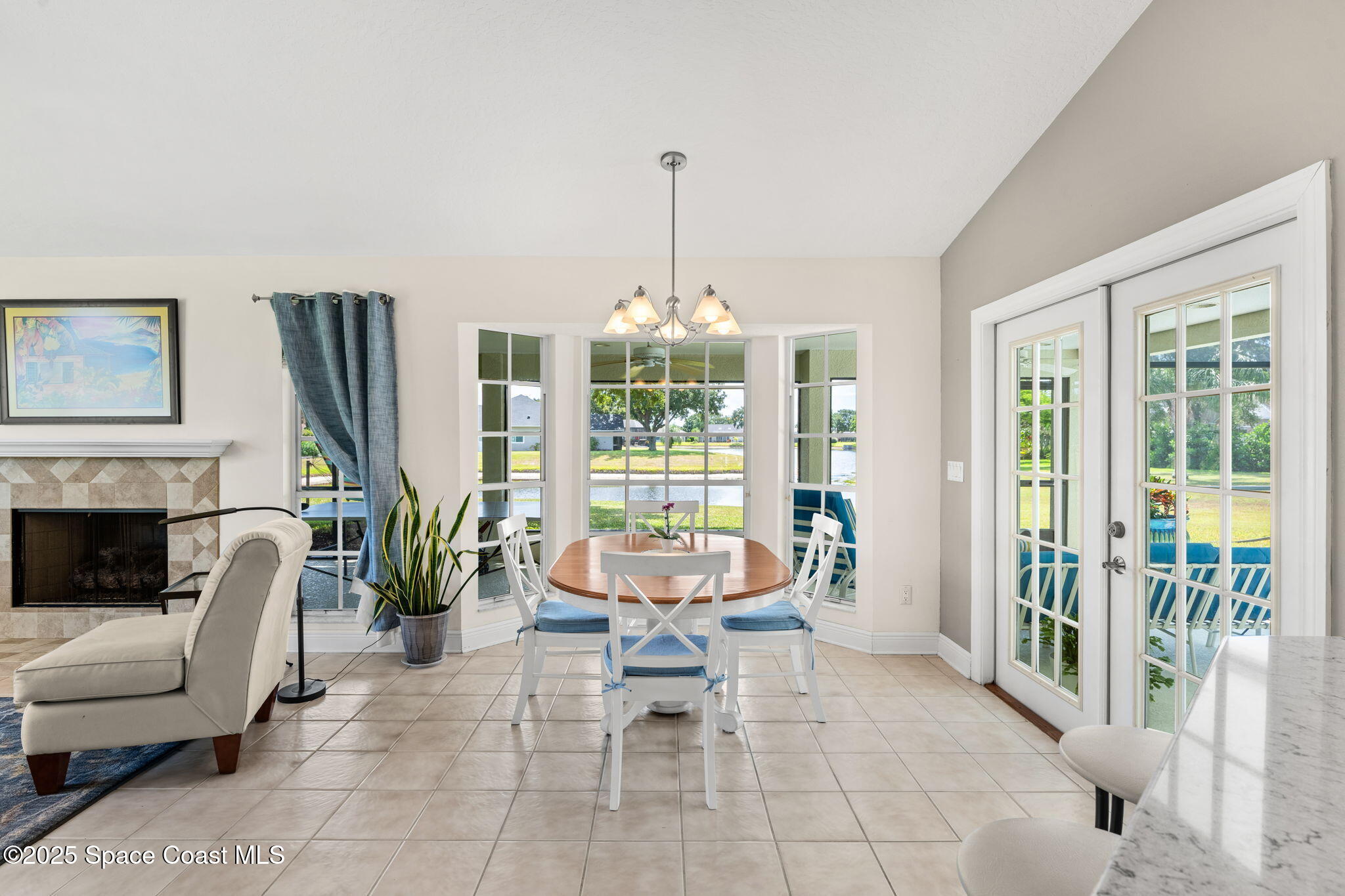 585 Lake Victoria Circle