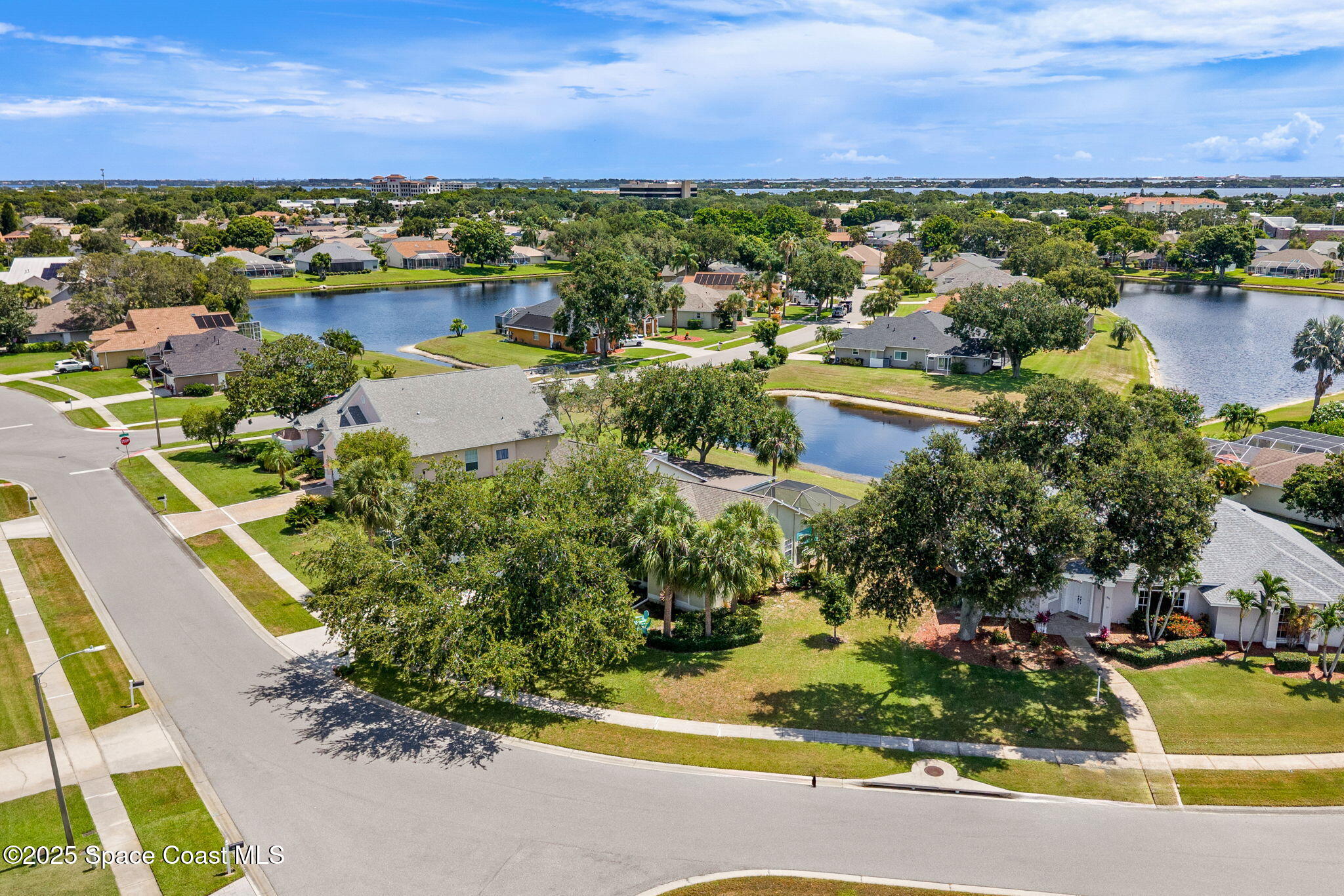 585 Lake Victoria Circle