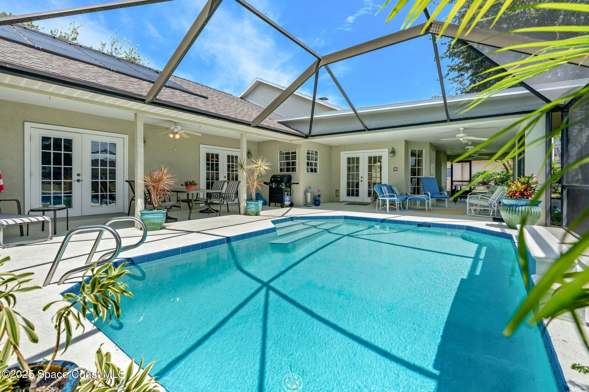 585 Lake Victoria Circle