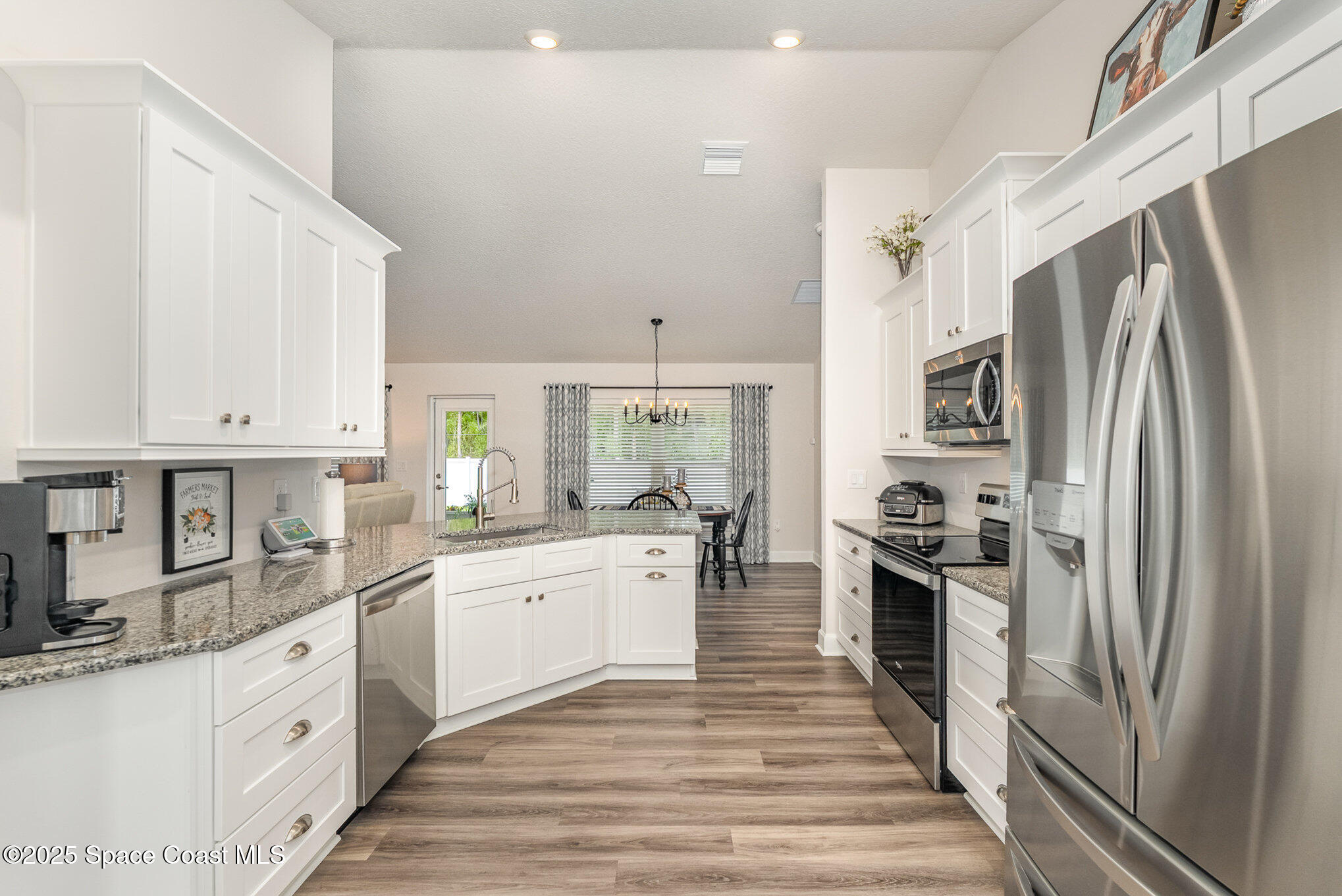 1498 Harper Boulevard SW