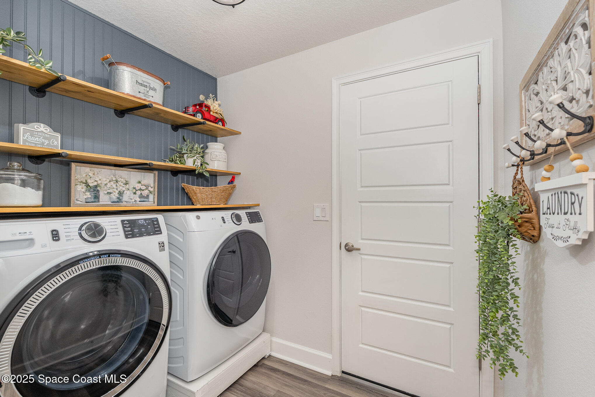 1498 Harper Boulevard SW