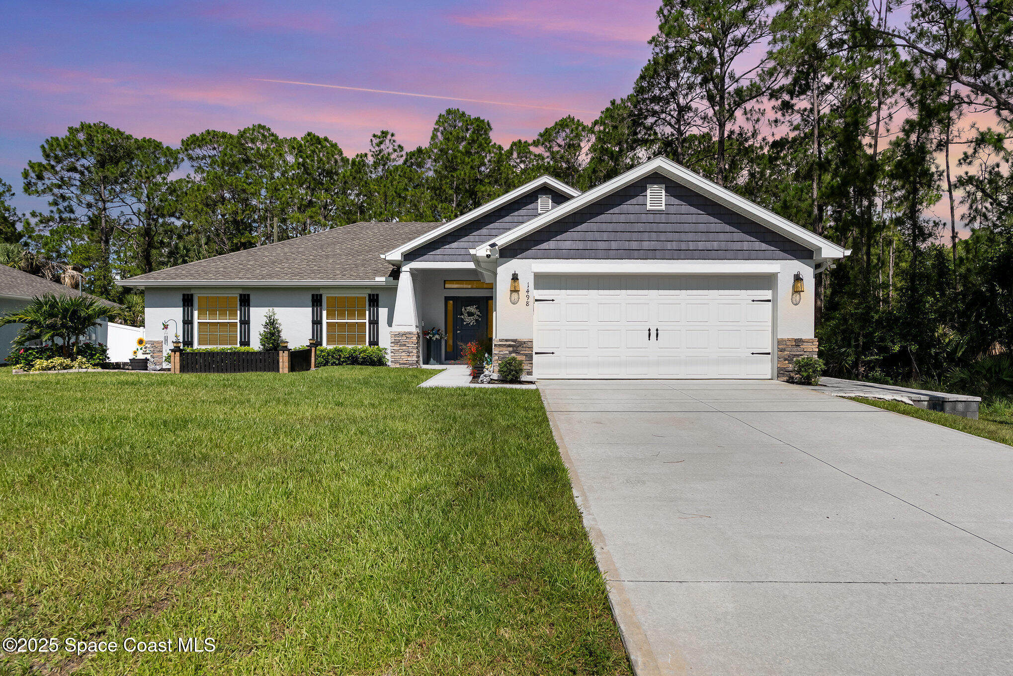 1498 Harper Boulevard SW