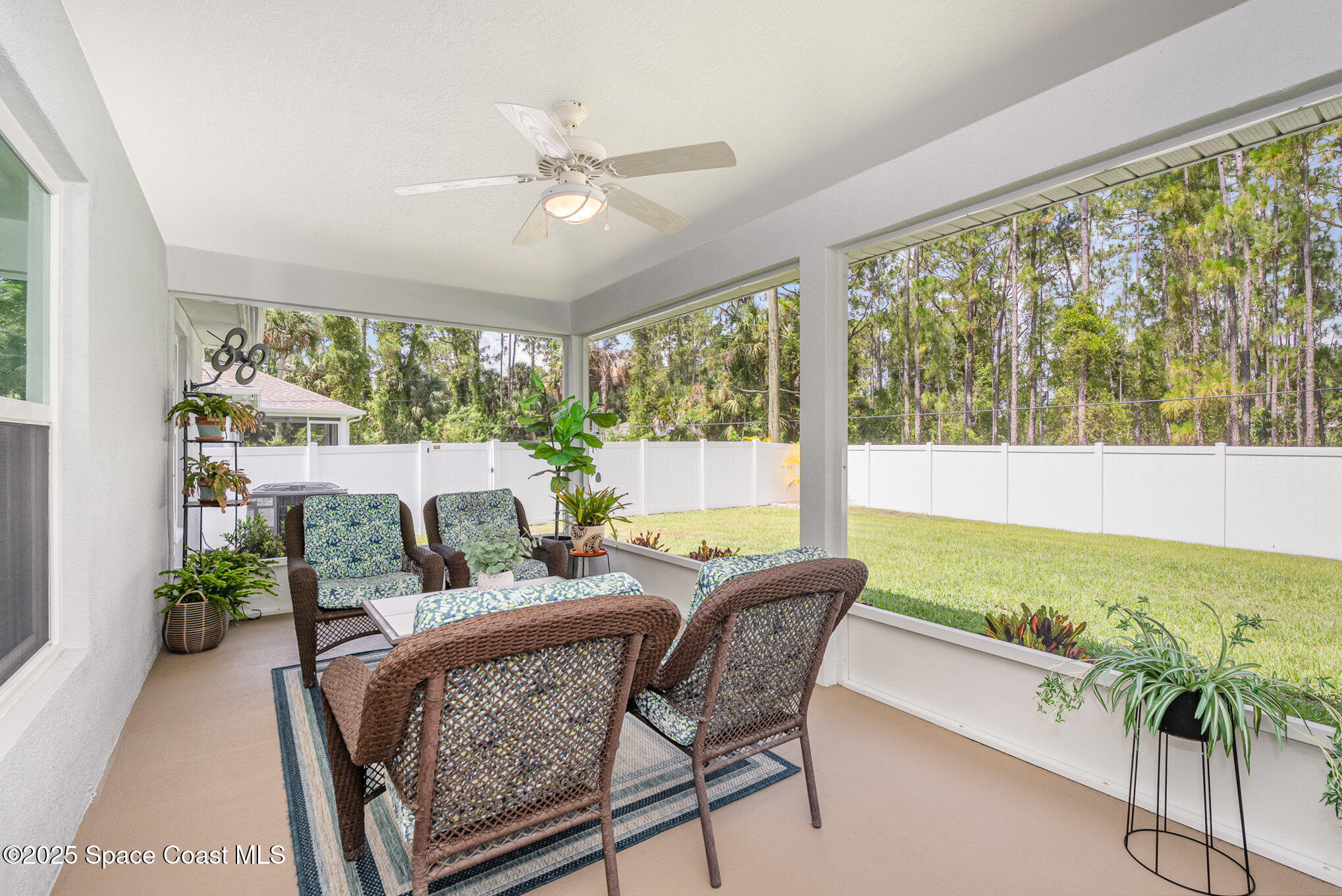 1498 Harper Boulevard SW