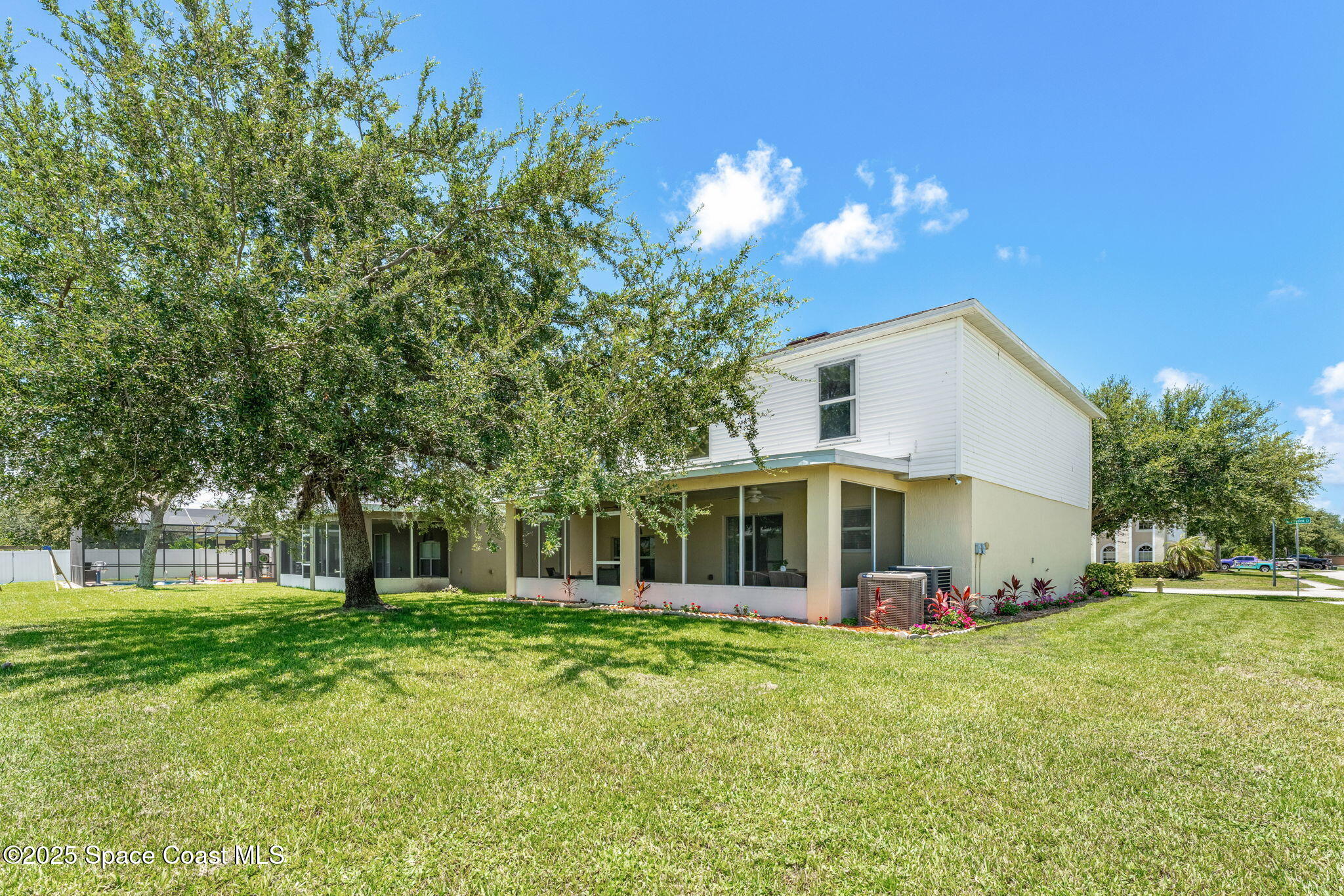 2223 Dryden Court