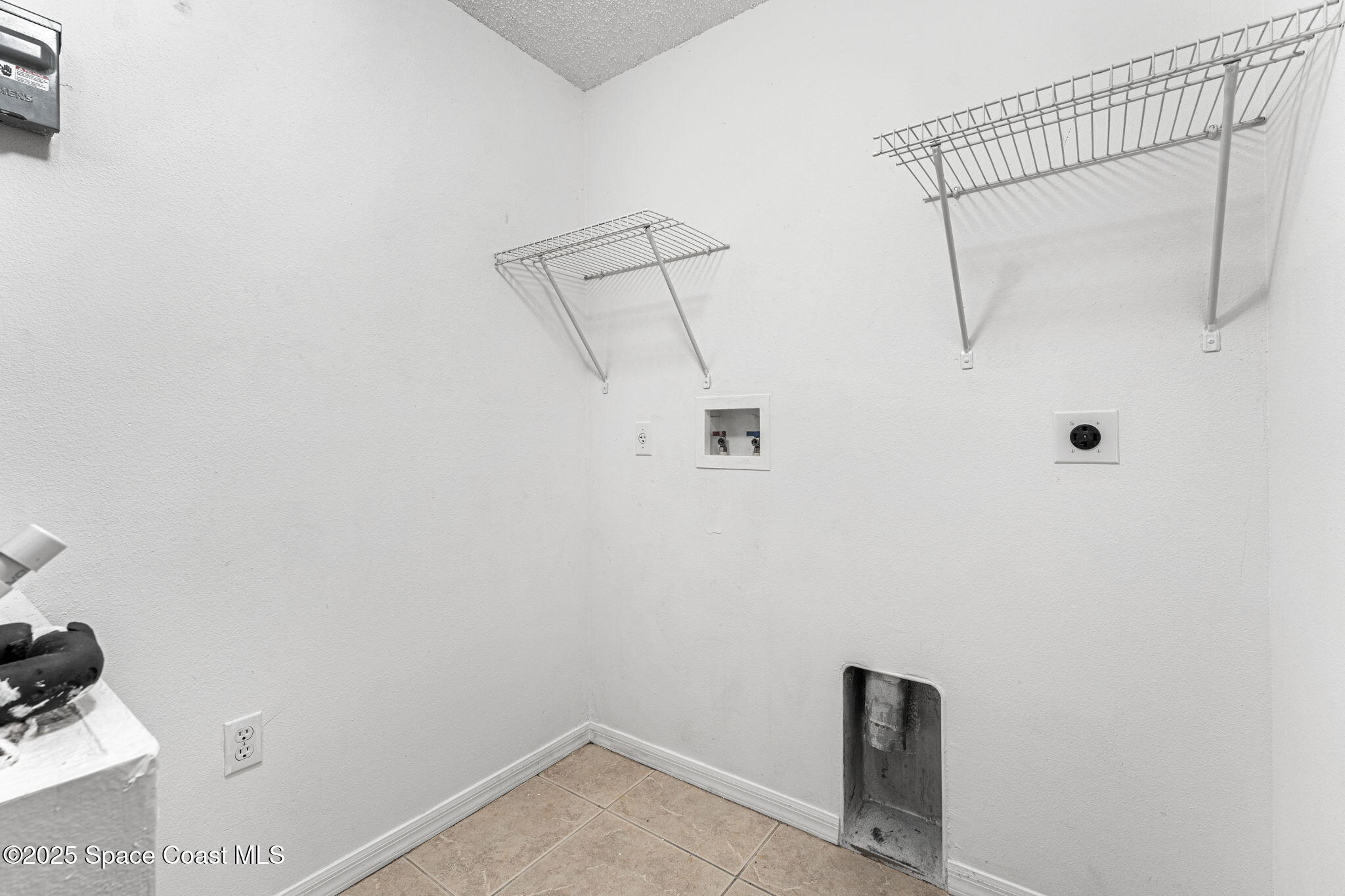 2223 Dryden Court
