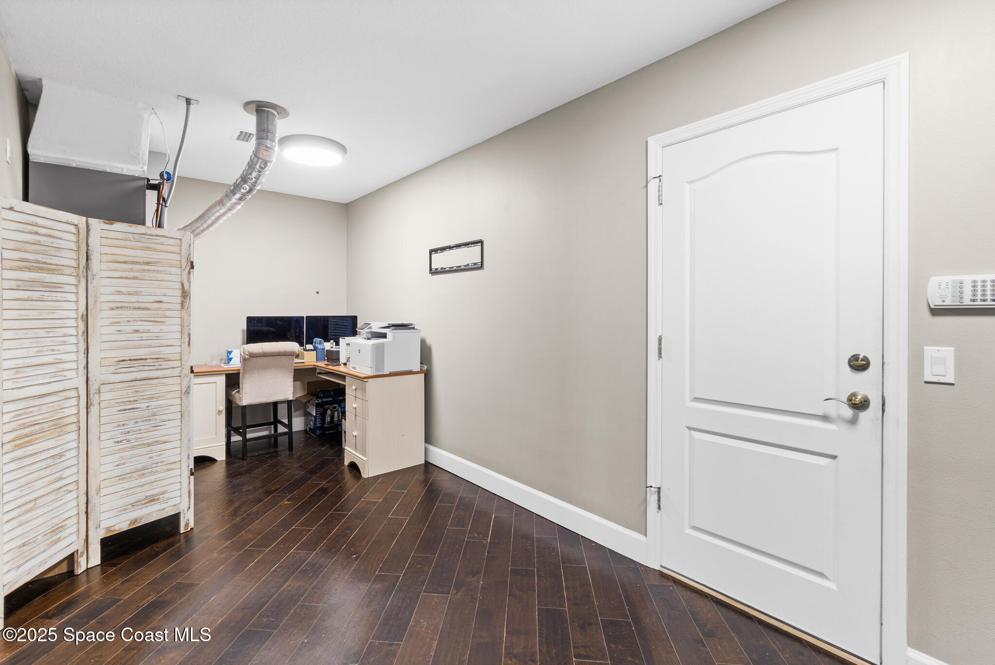 1007 Dowitcher Court