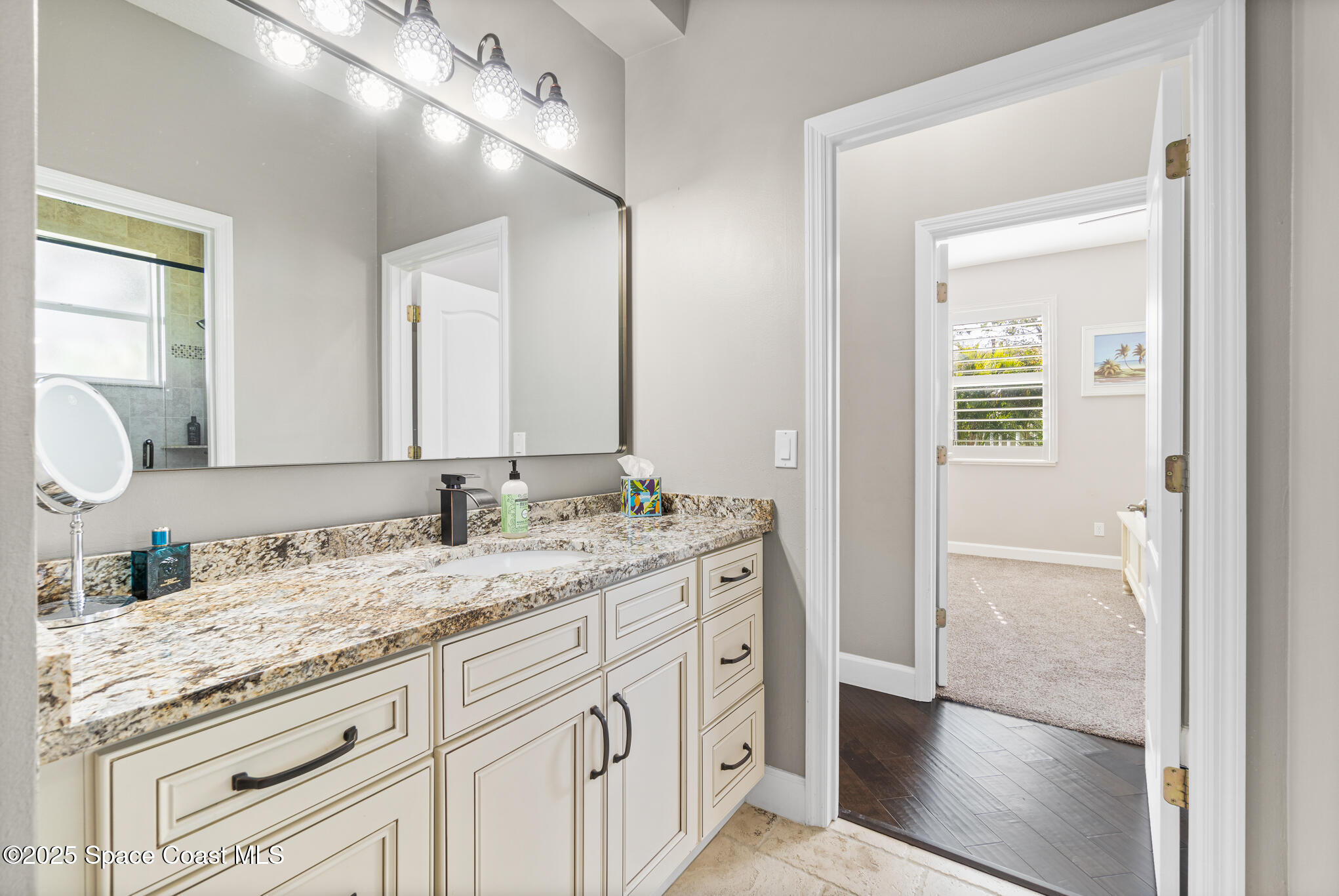 1007 Dowitcher Court