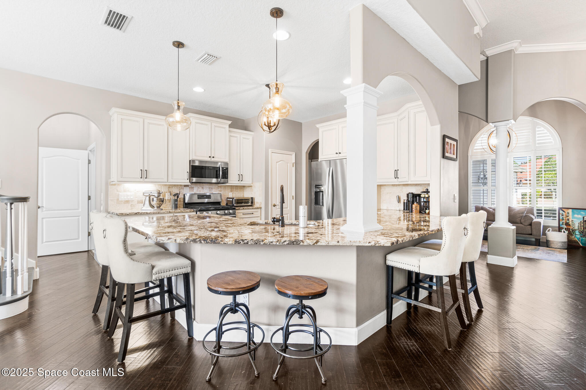 1007 Dowitcher Court