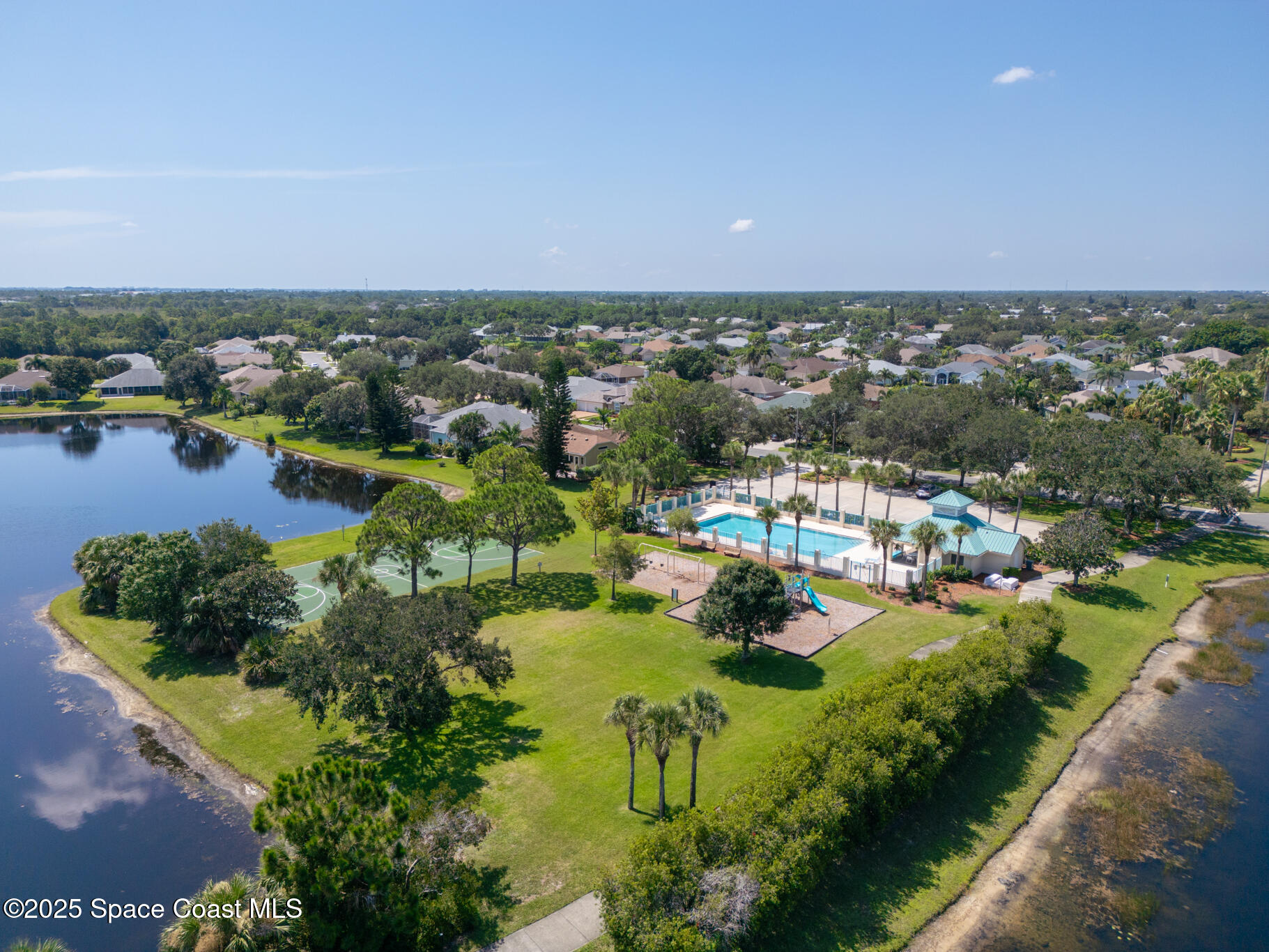 1007 Dowitcher Court