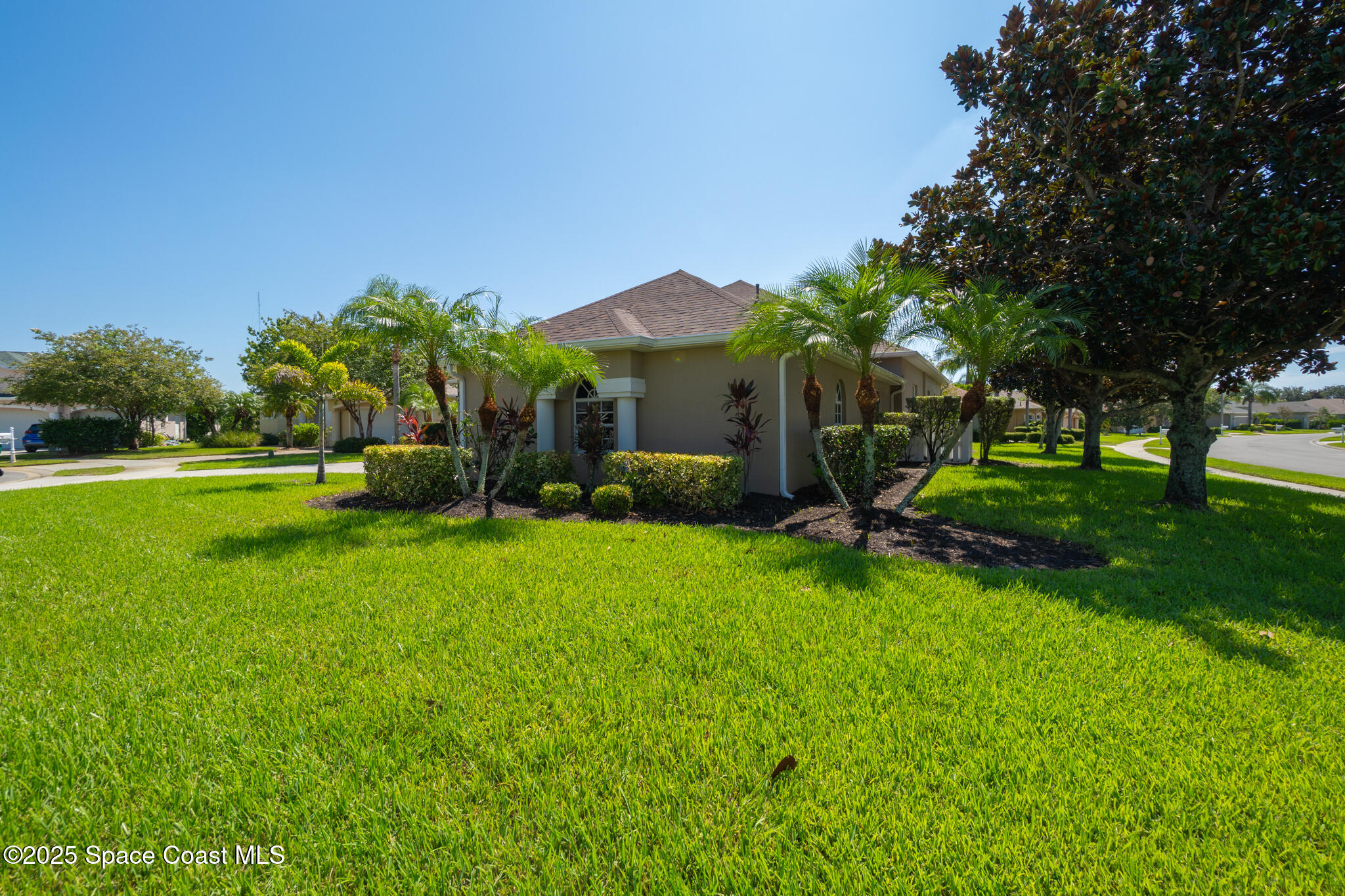 1007 Dowitcher Court