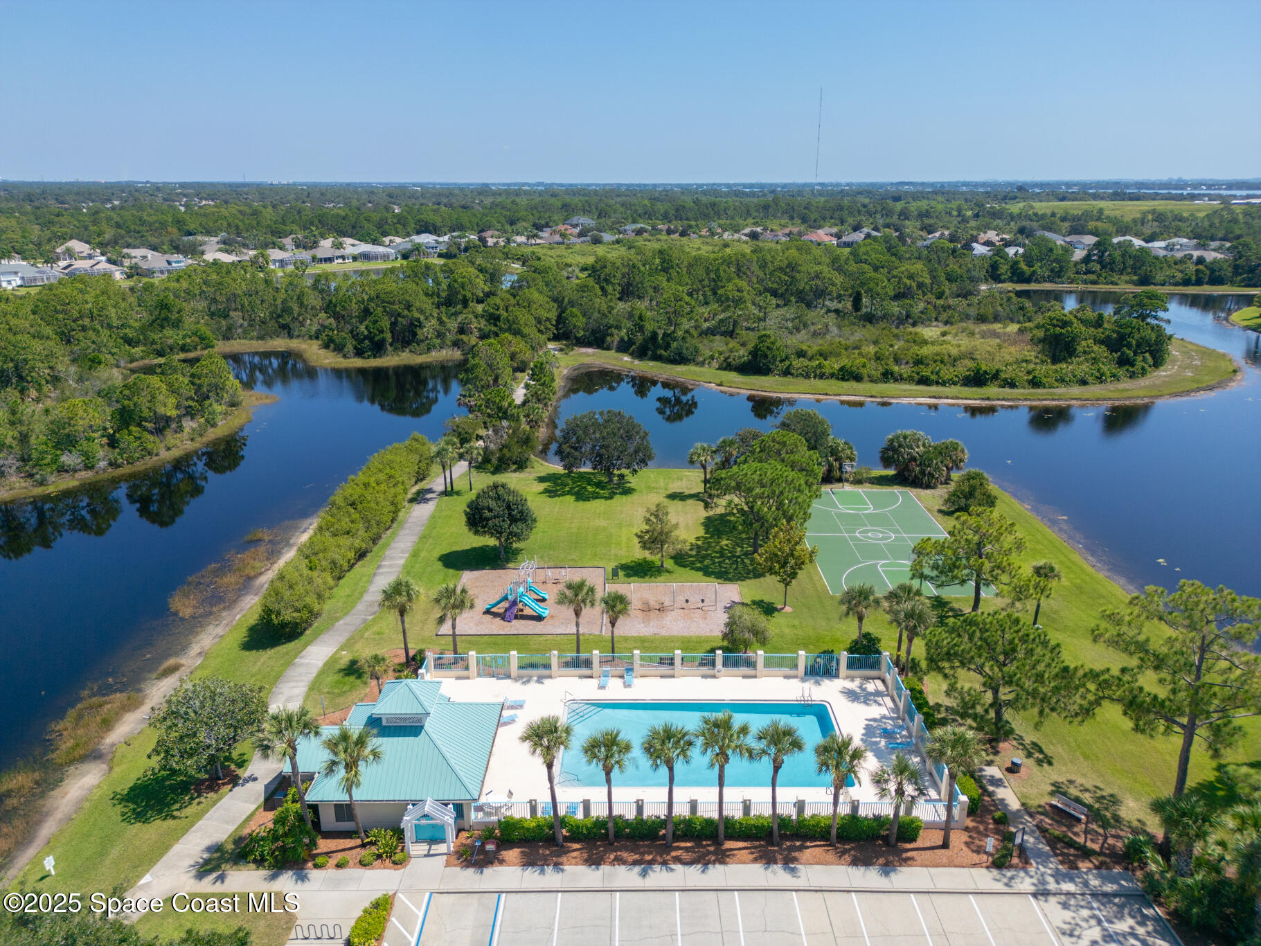 1007 Dowitcher Court