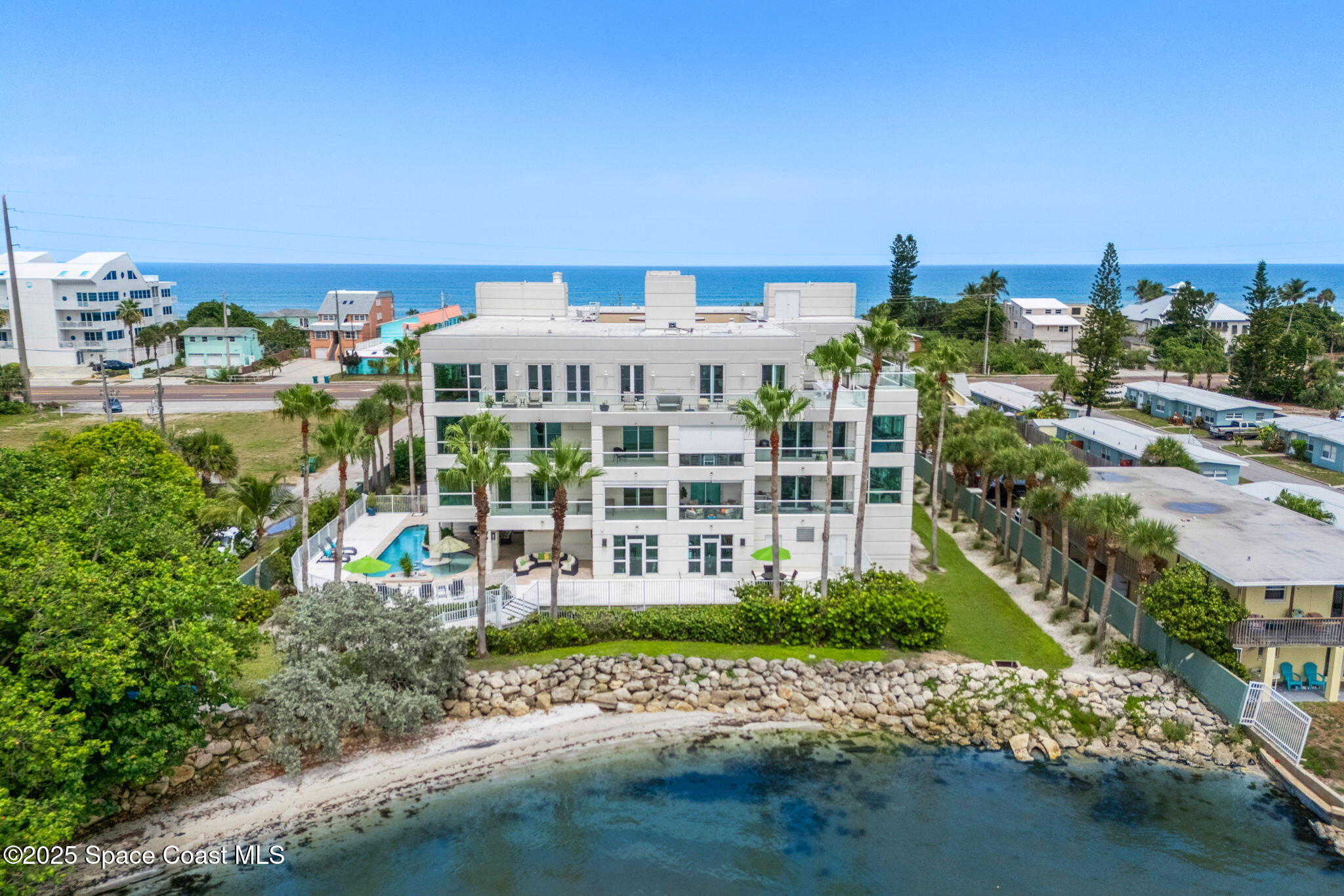 3500 S Atlantic Avenue, 102