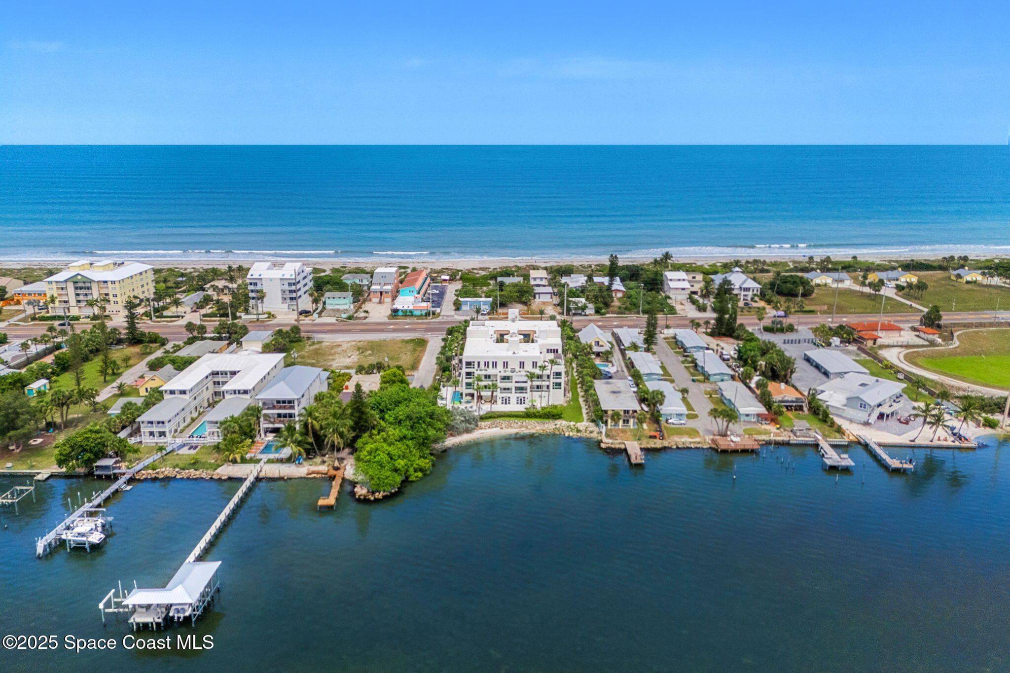 3500 S Atlantic Avenue, 102