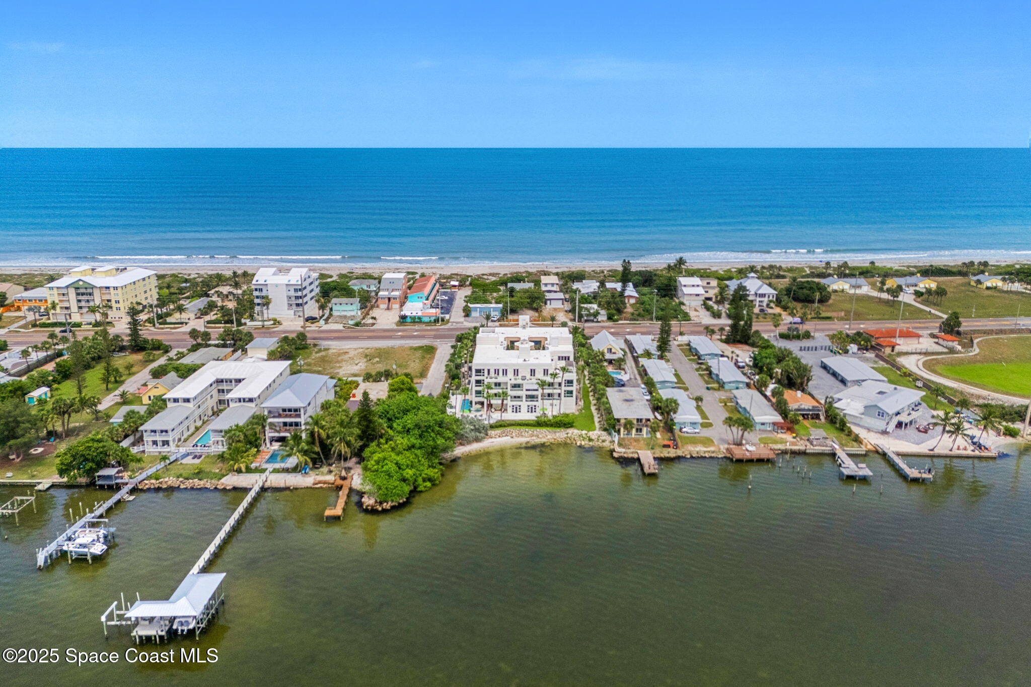 3500 S Atlantic Avenue, 102