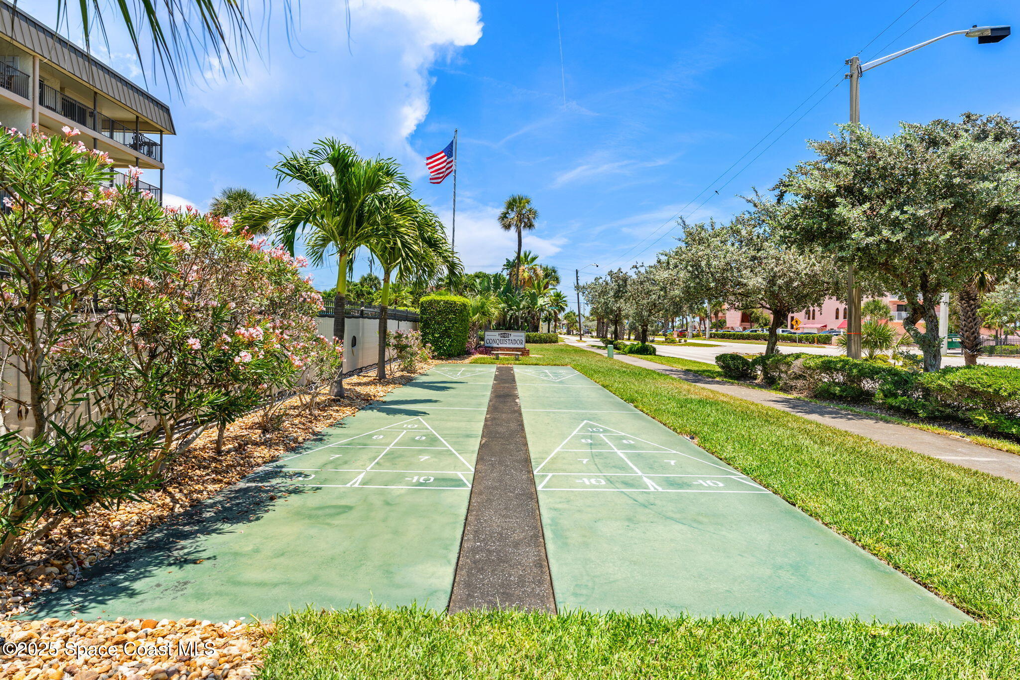 4100 Ocean Beach Boulevard, 512