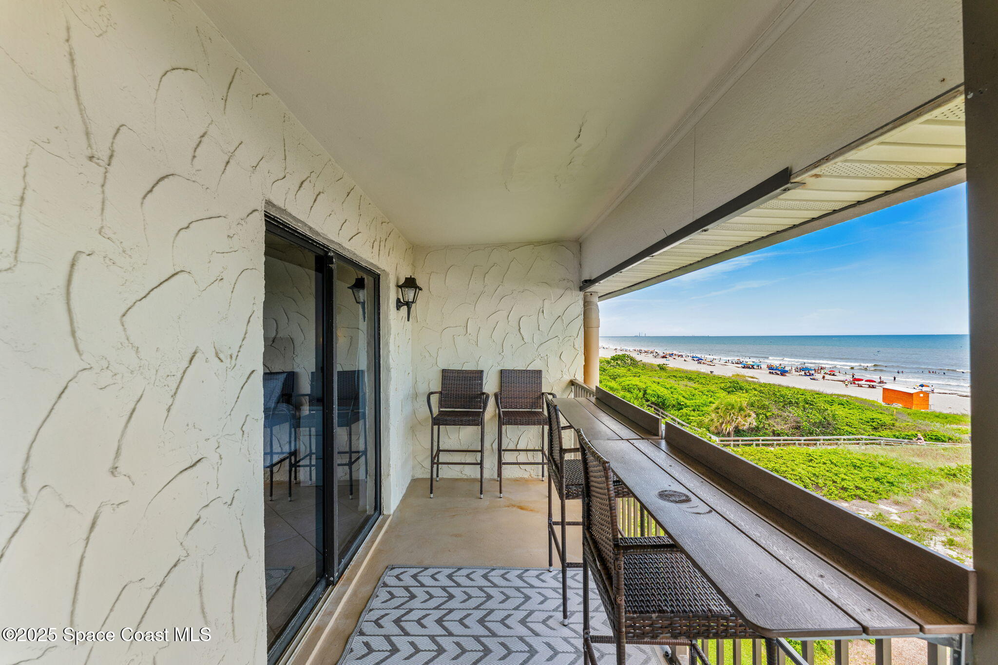 4100 Ocean Beach Boulevard, 512