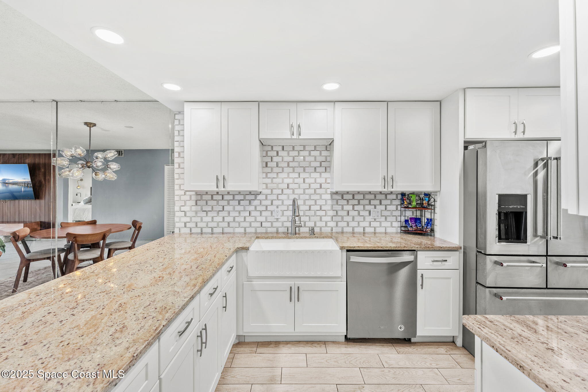4100 Ocean Beach Boulevard, 512