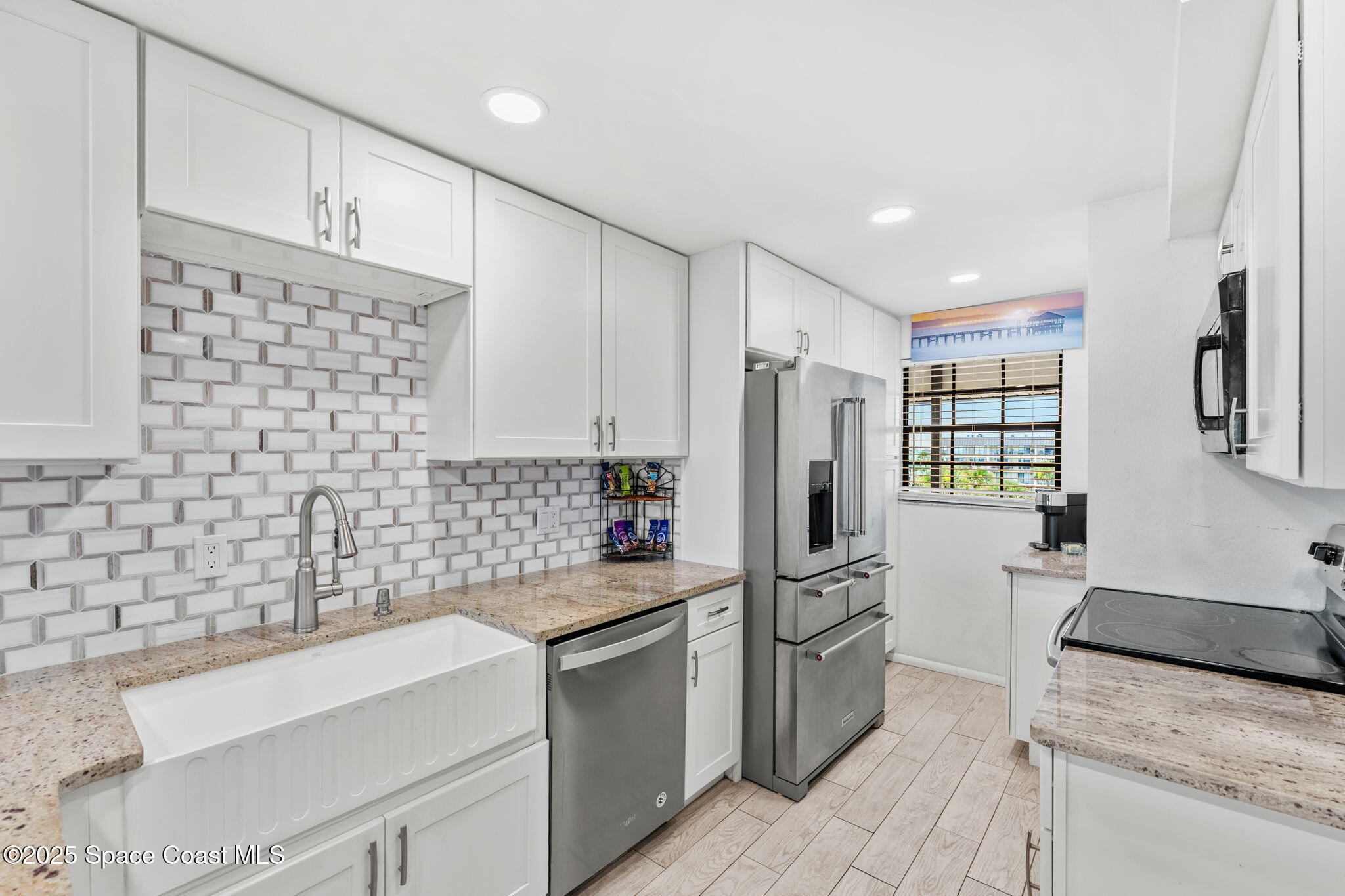 4100 Ocean Beach Boulevard, 512
