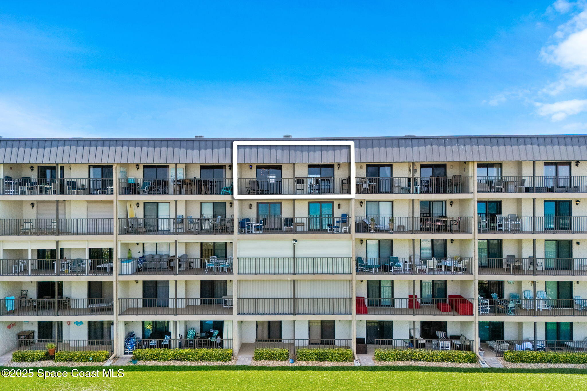 4100 Ocean Beach Boulevard, 512