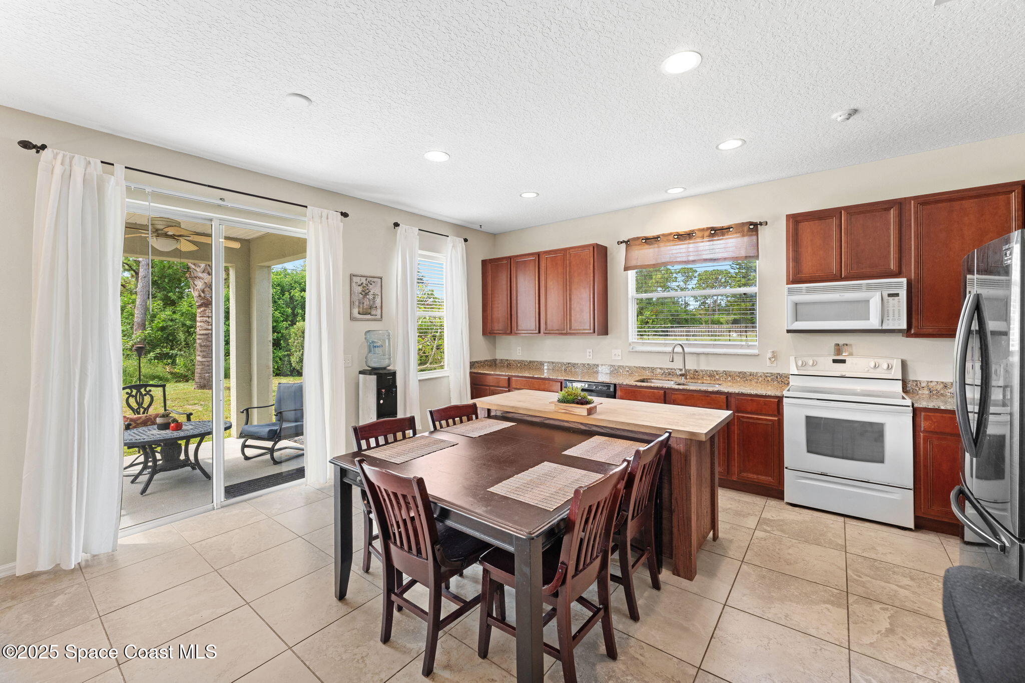 1266 Ragen Road SE