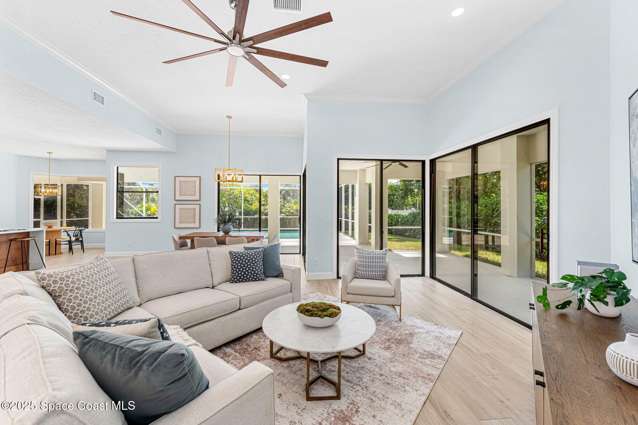 881 Peregrine Drive