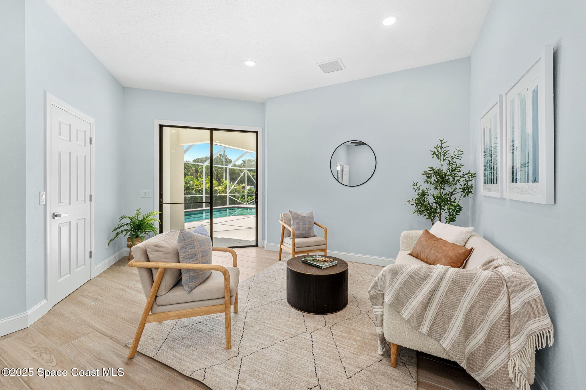 881 Peregrine Drive
