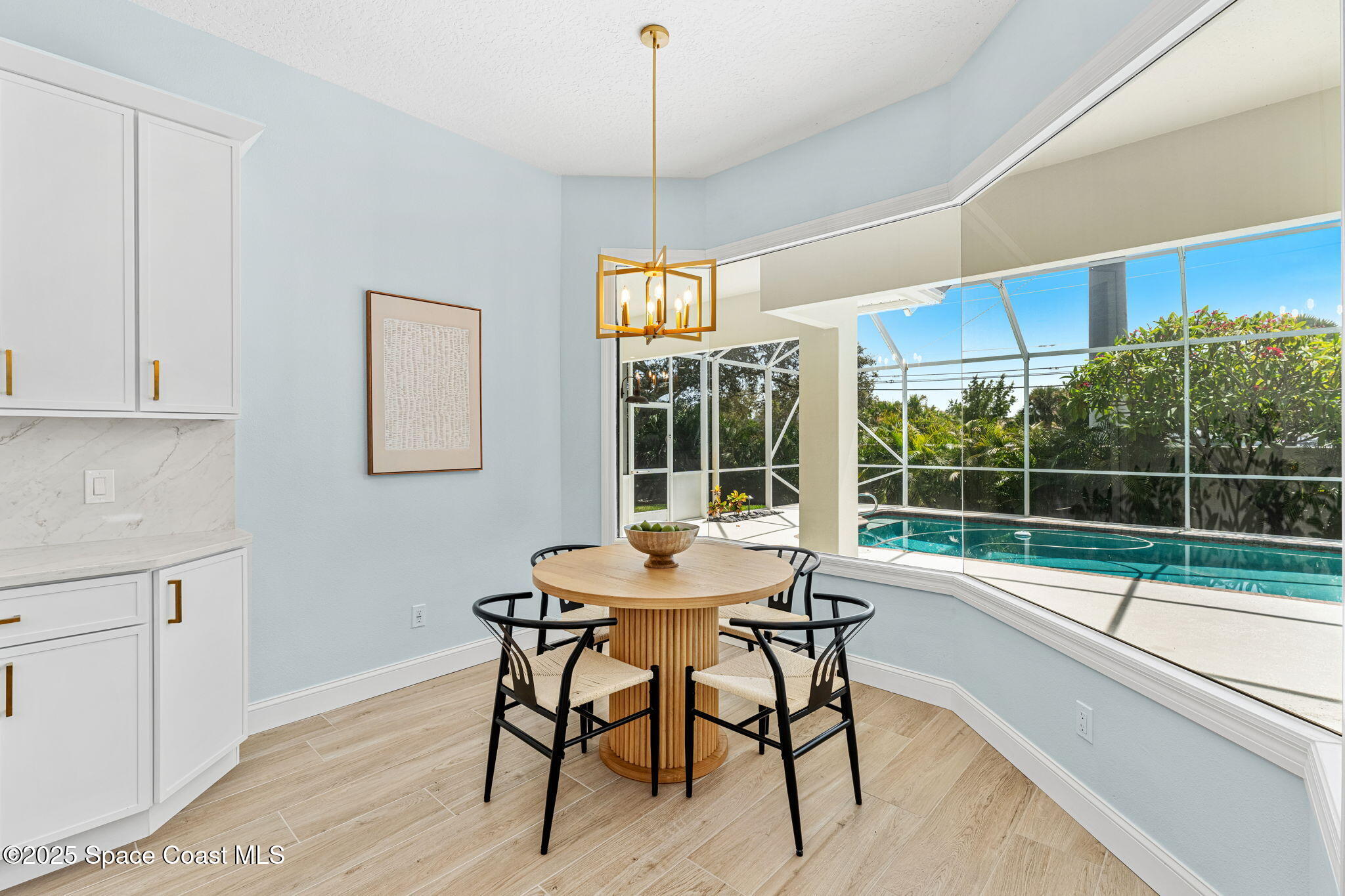 881 Peregrine Drive