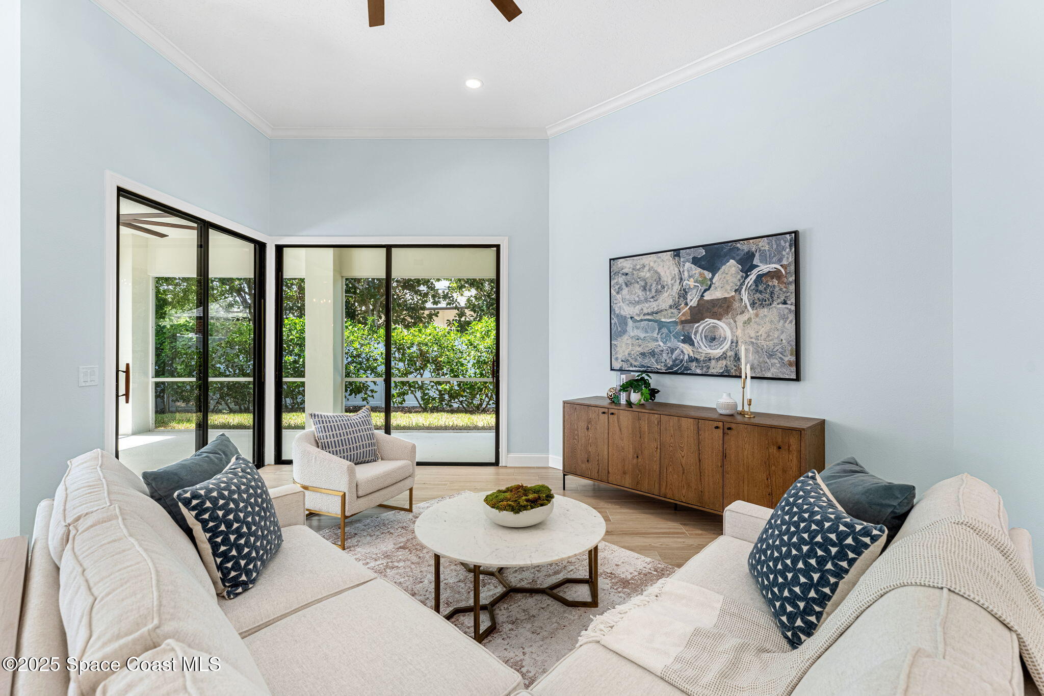 881 Peregrine Drive