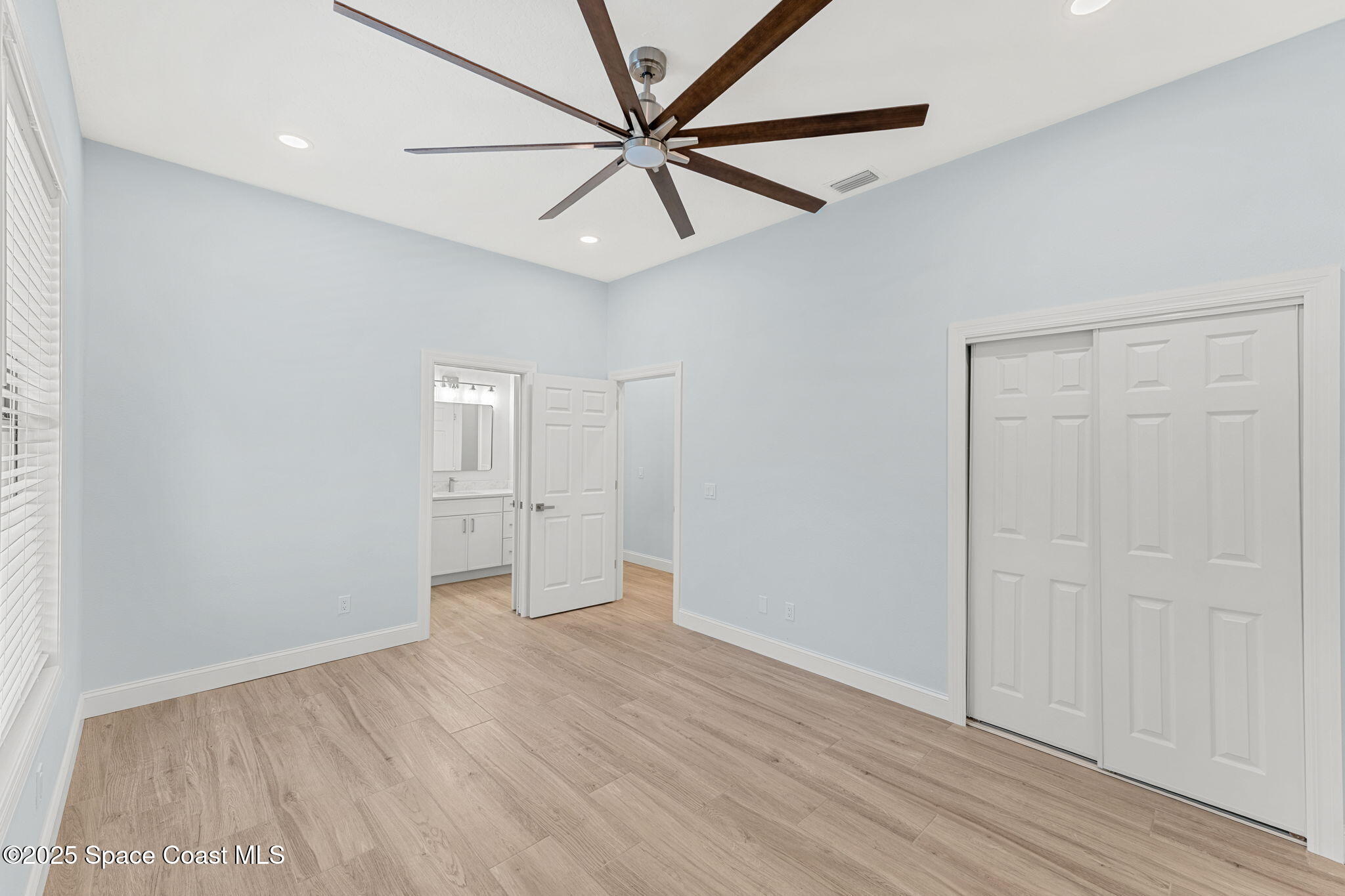 881 Peregrine Drive