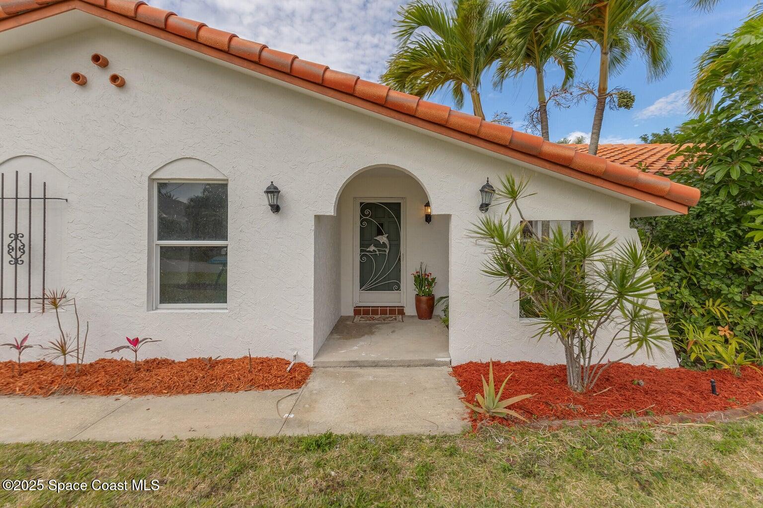 300 S Palm Avenue
