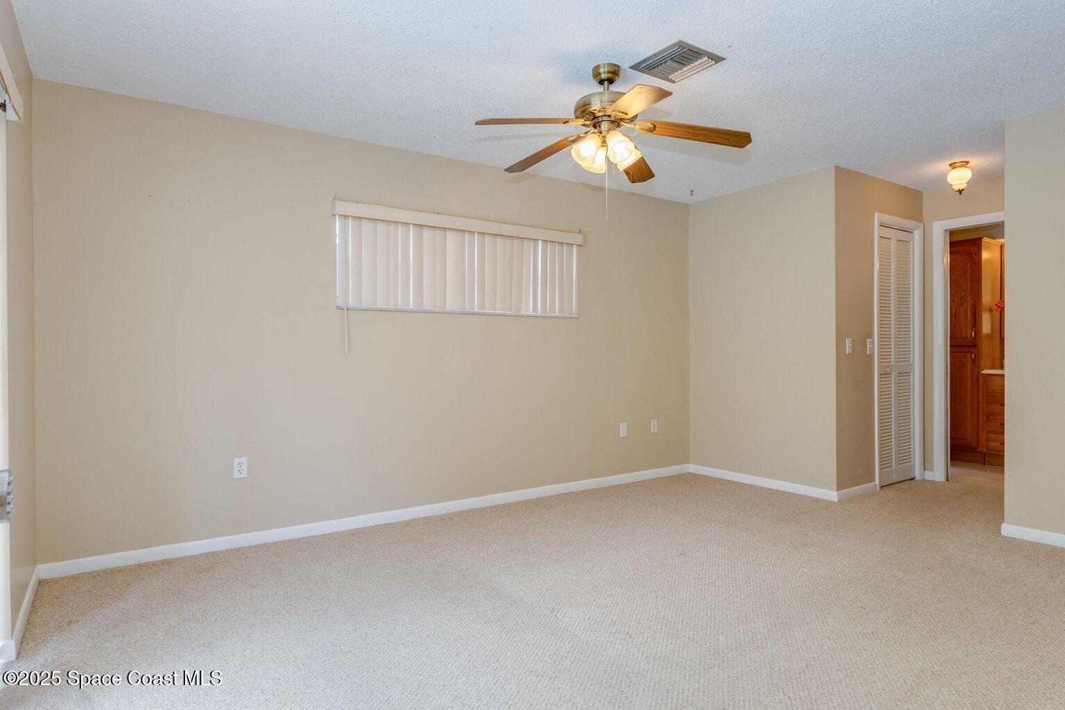 300 S Palm Avenue
