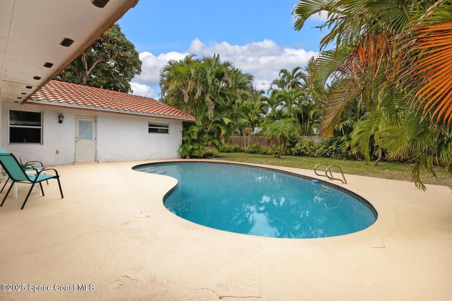 300 S Palm Avenue