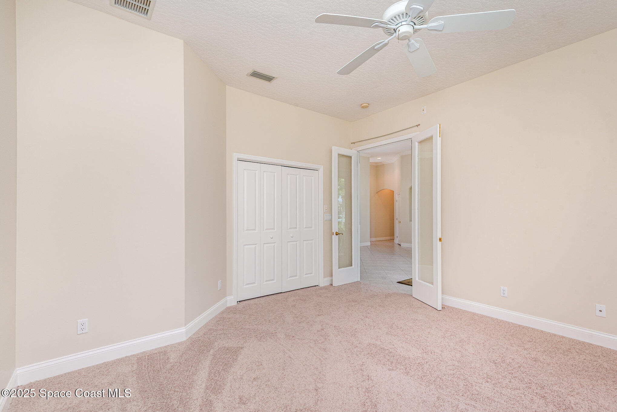 945 Fostoria Drive