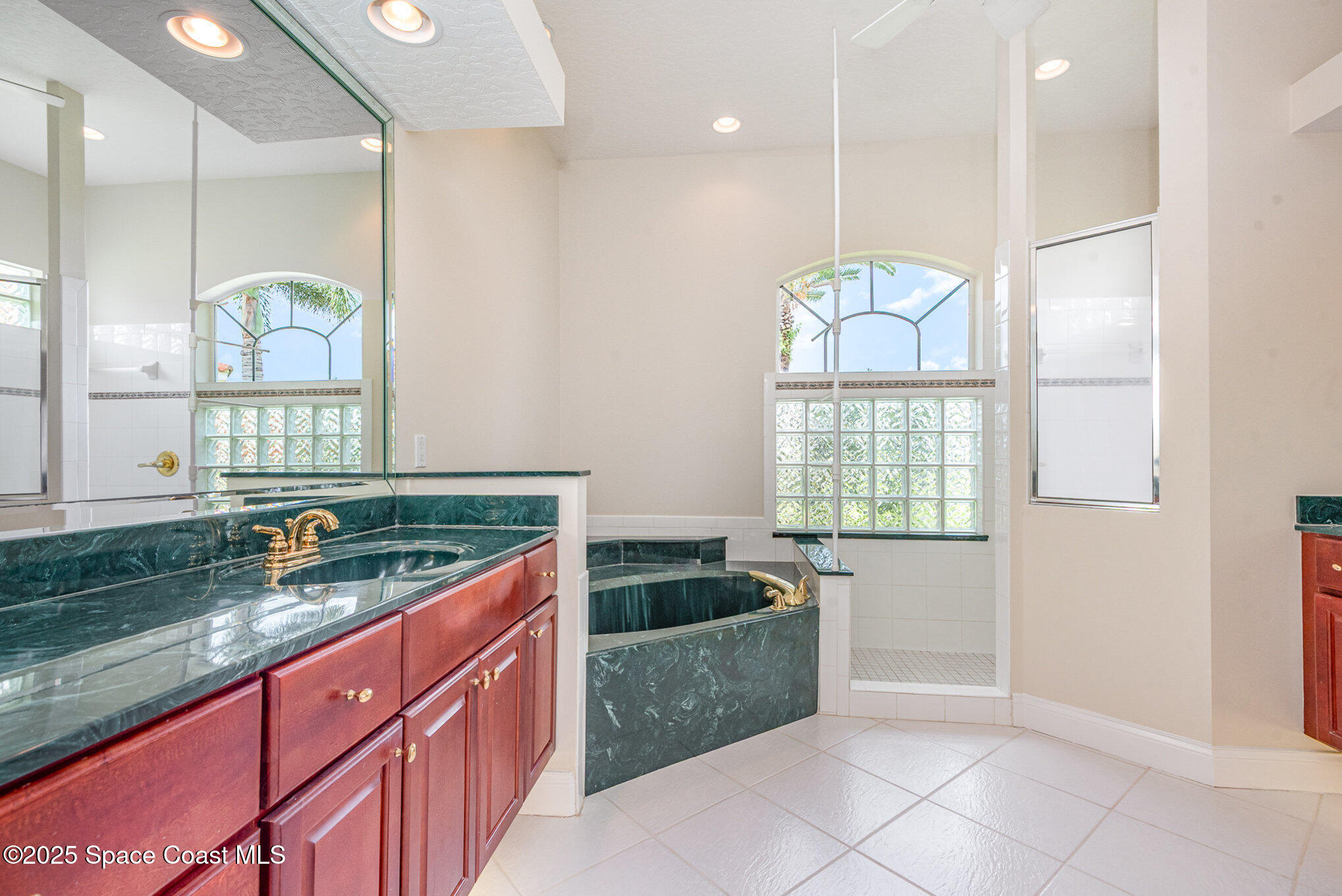 945 Fostoria Drive