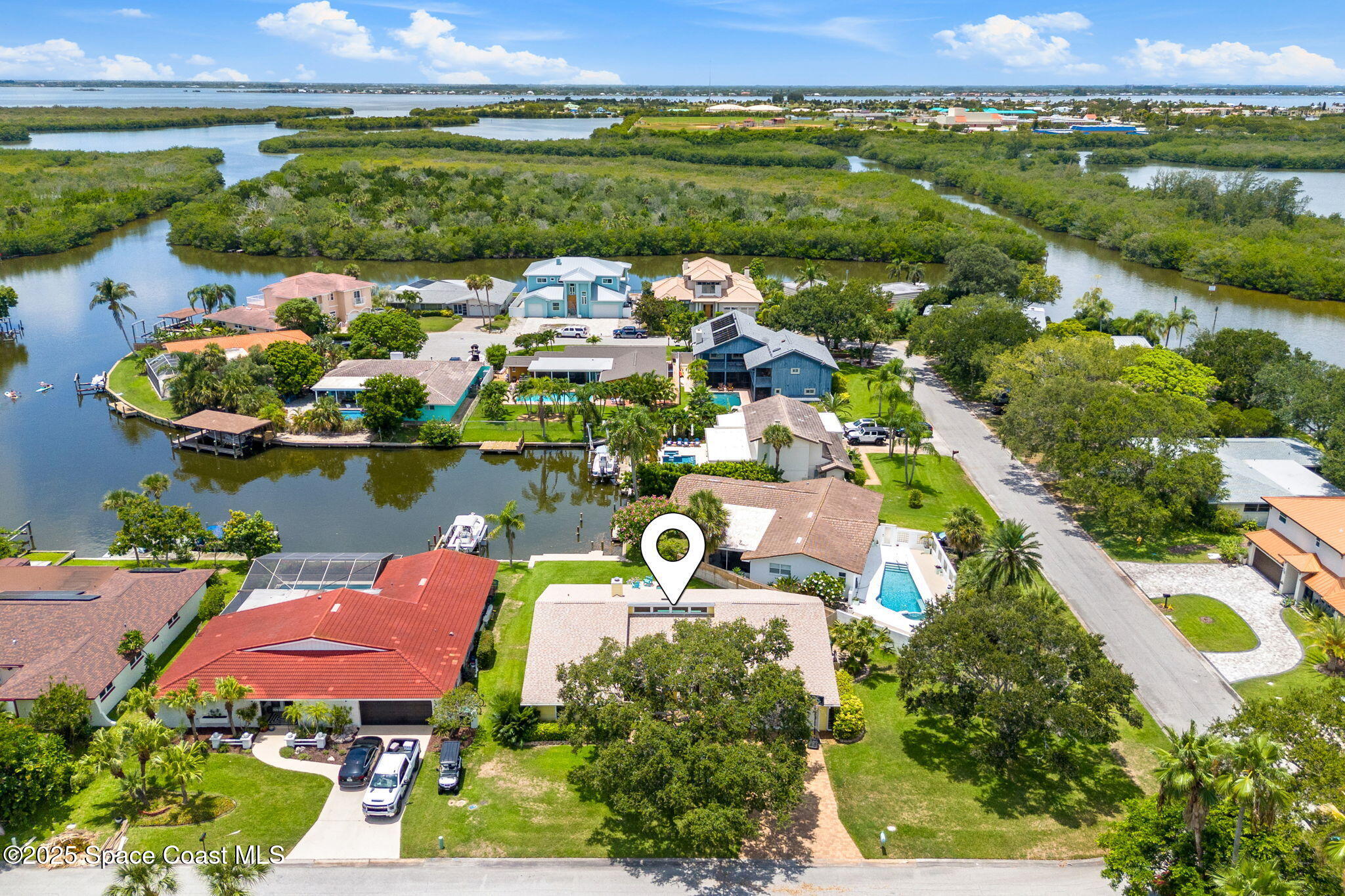33 Yawl Drive