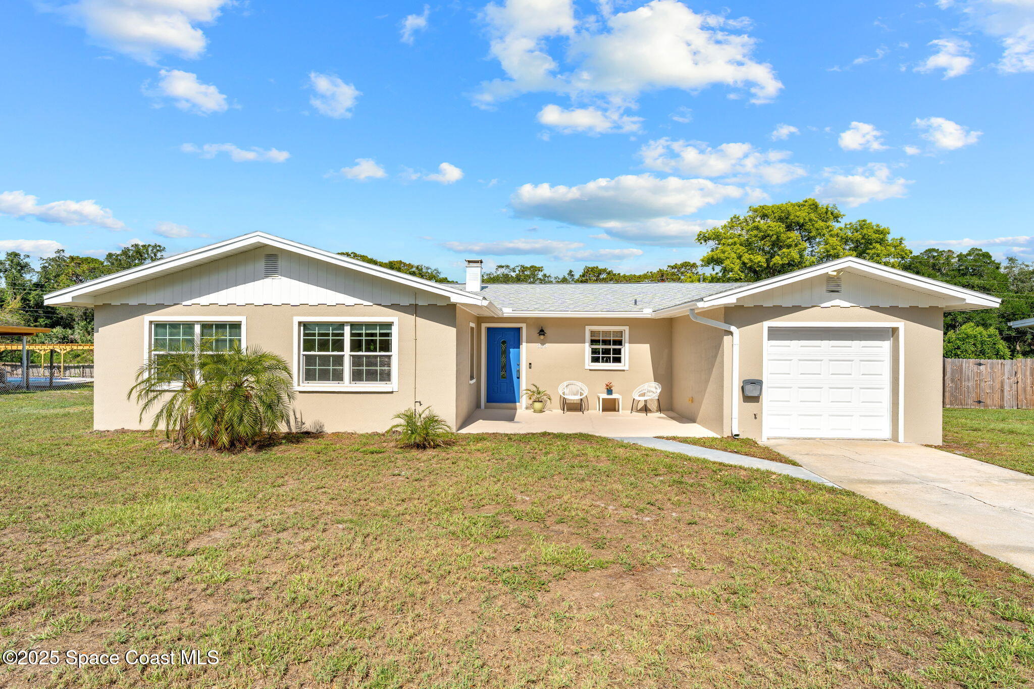 328 Magnolia Avenue