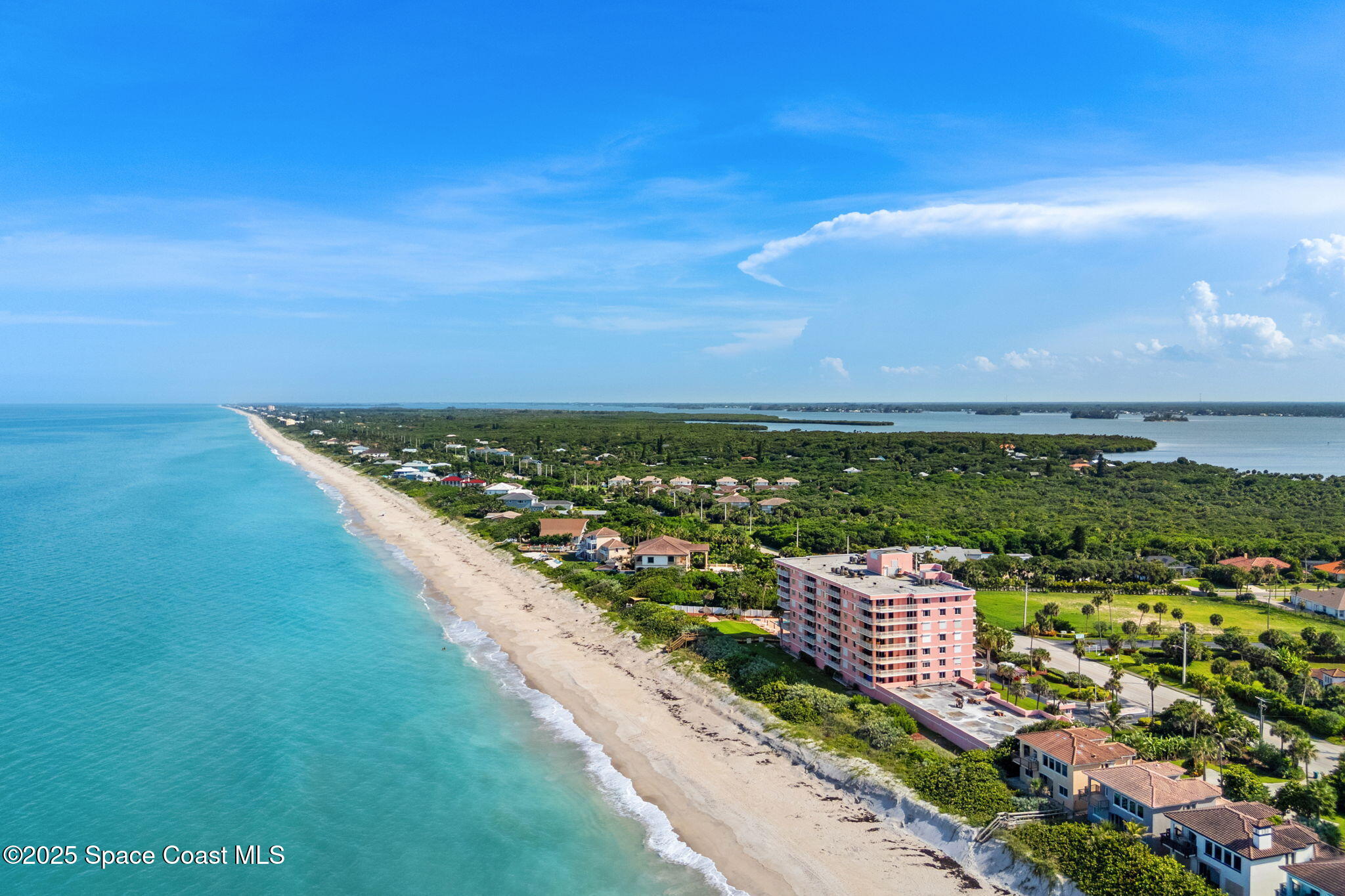 5635 Highway A1a, A802