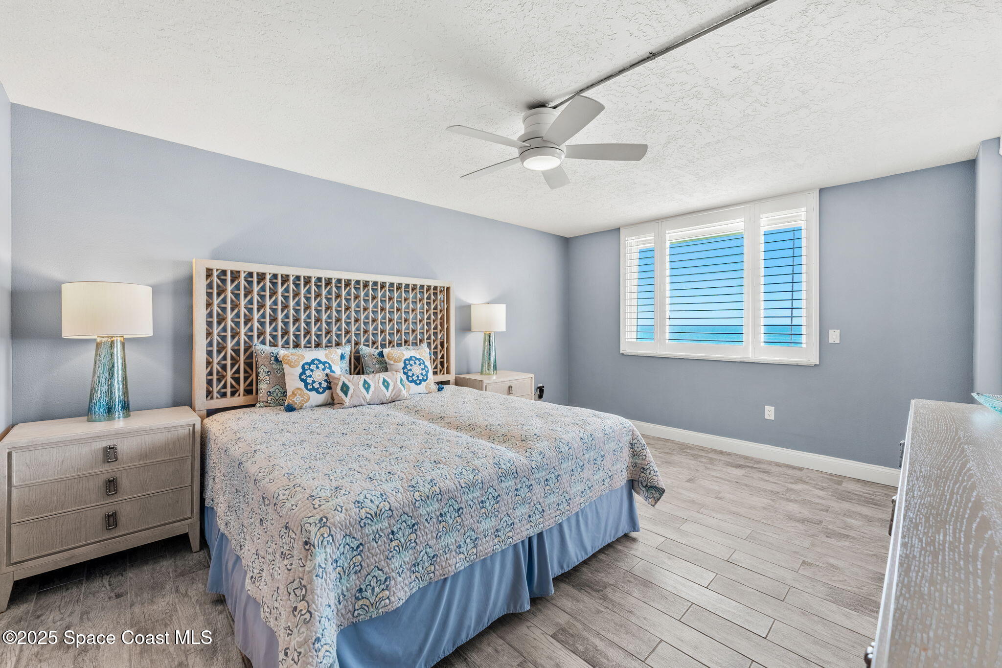 5635 Highway A1a, A802