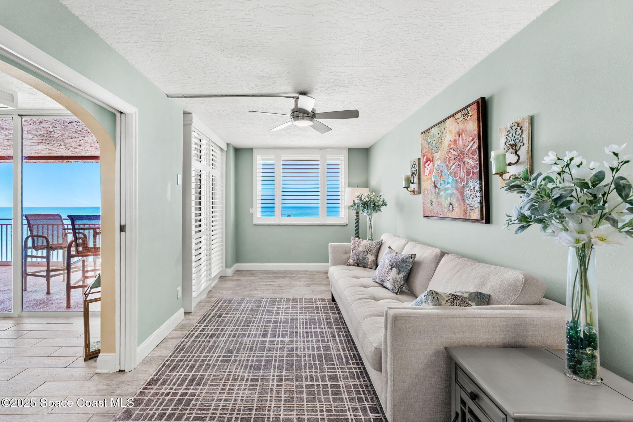 5635 Highway A1a, A802