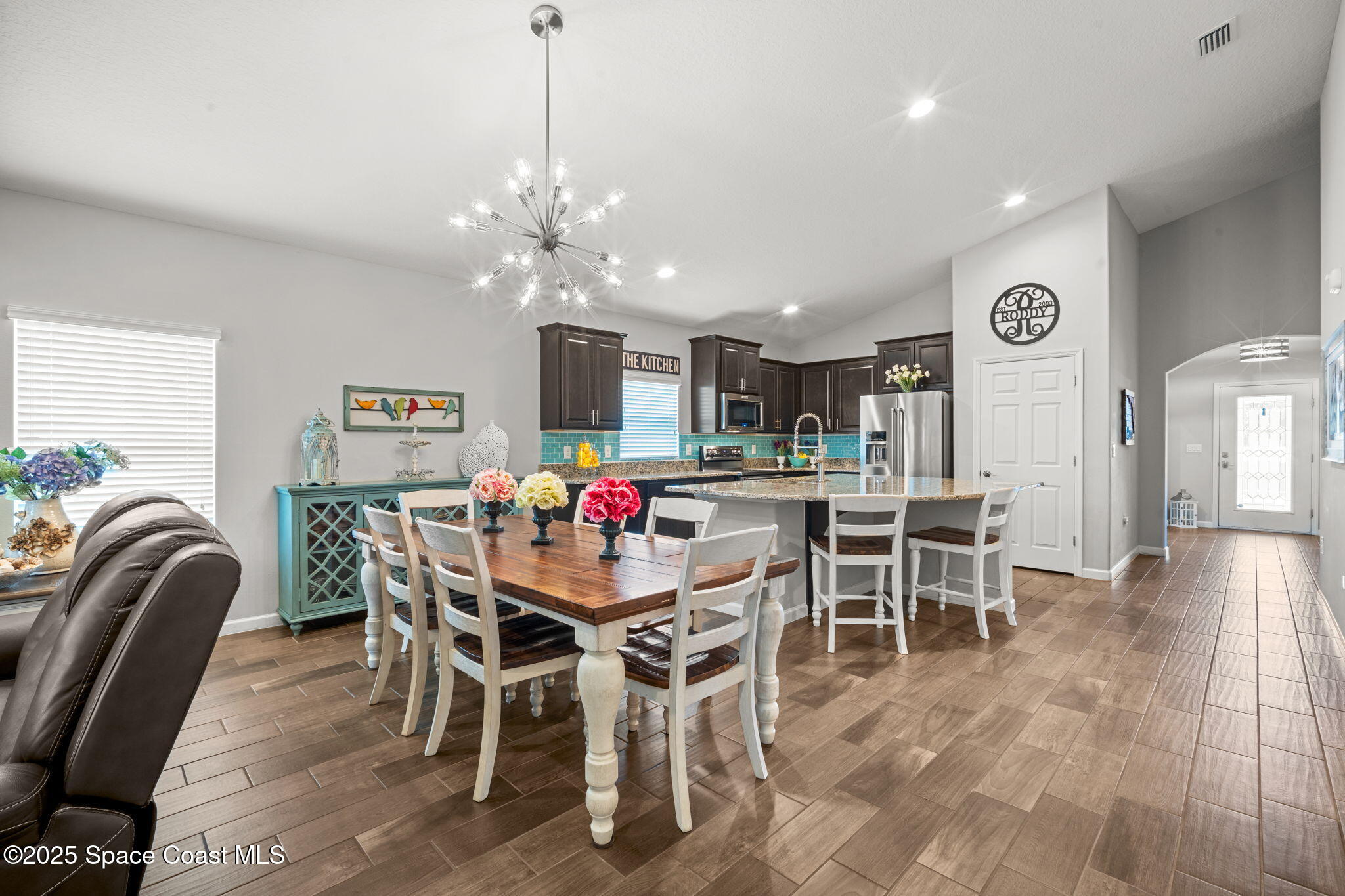 1586 Fuji Drive