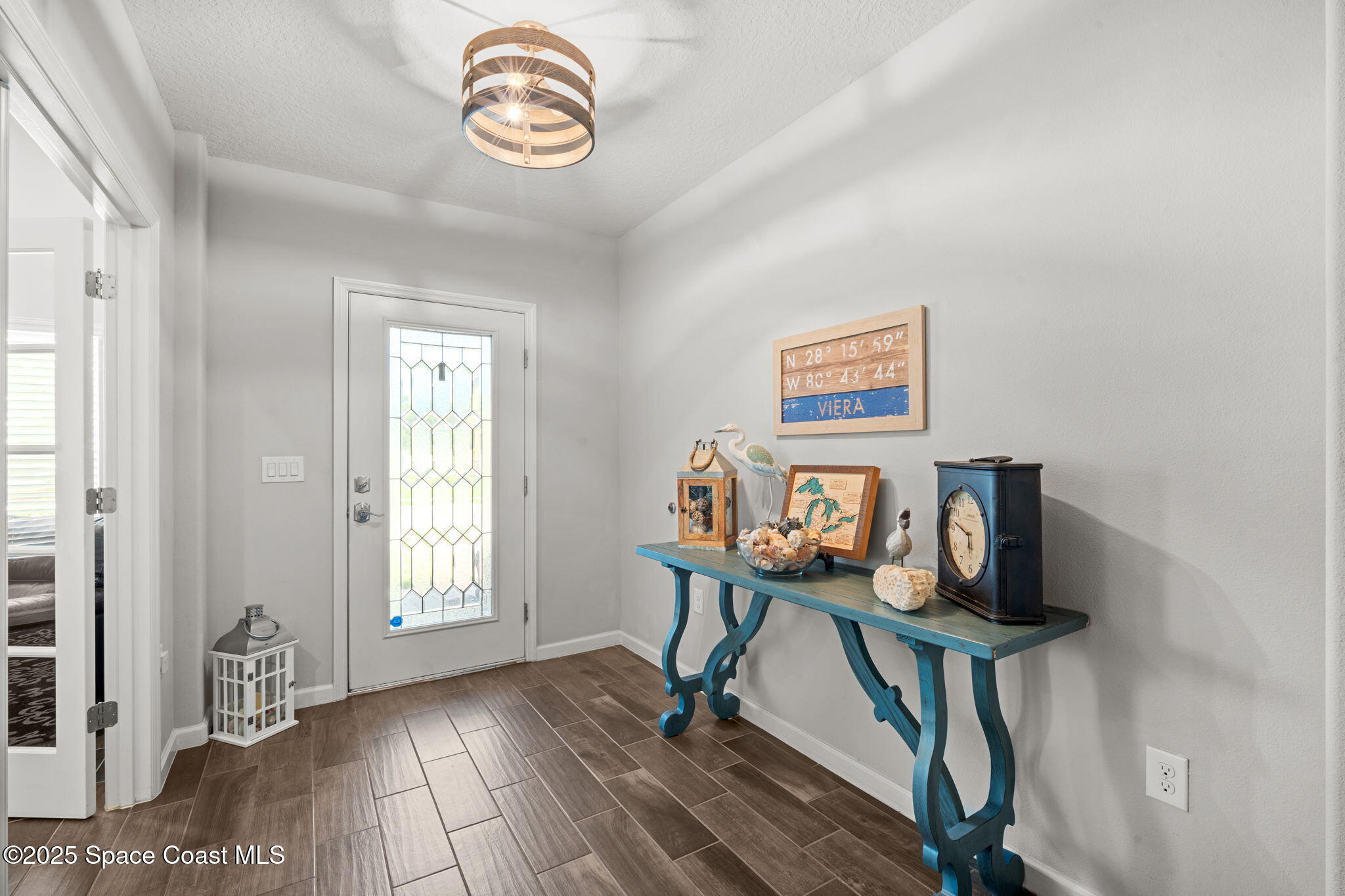 1586 Fuji Drive