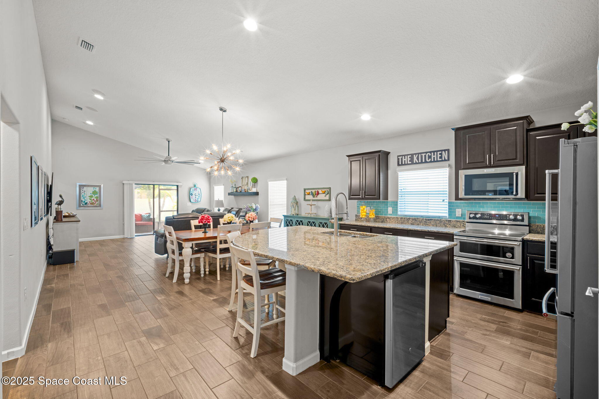 1586 Fuji Drive