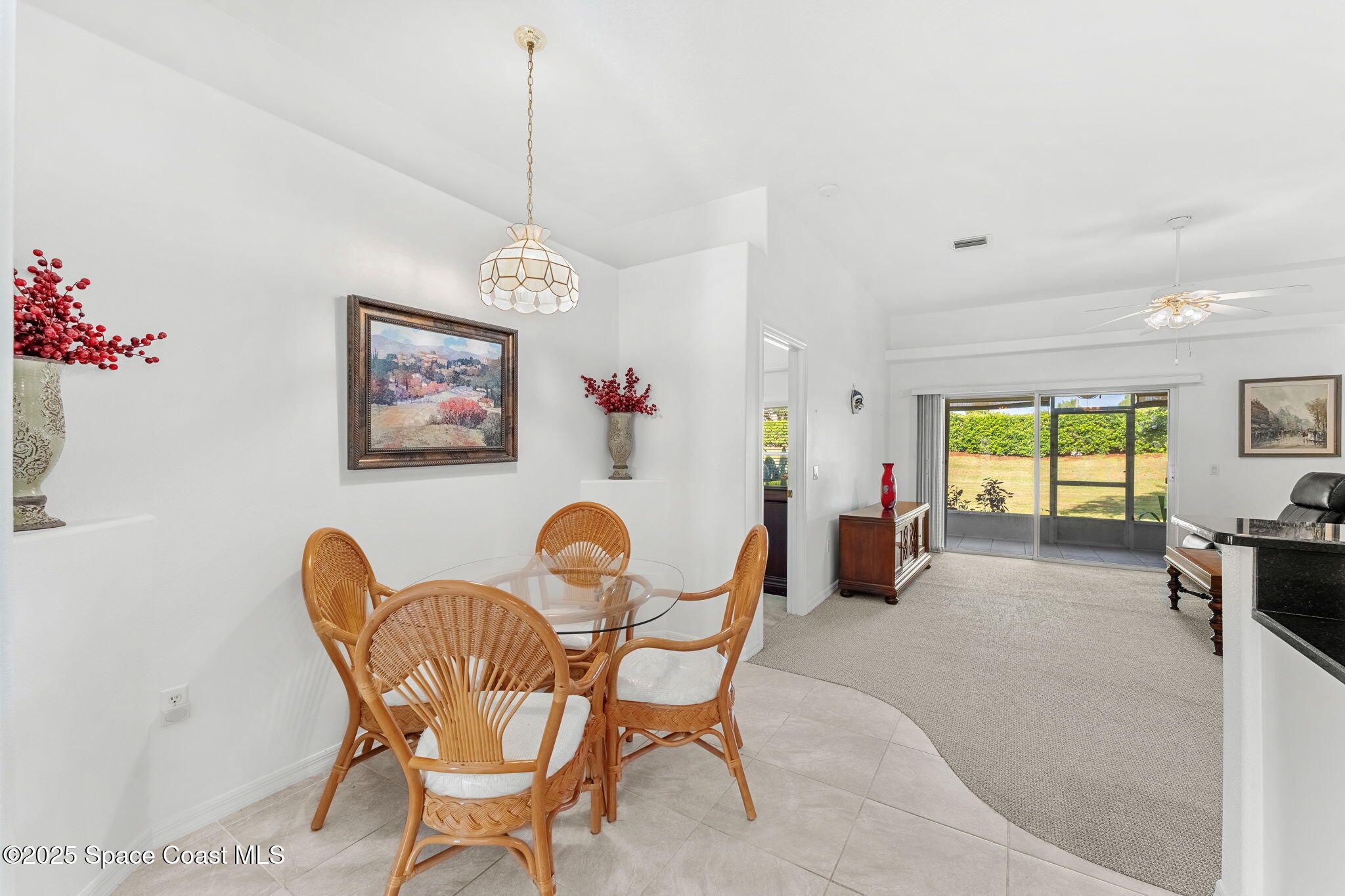 926 Pine Creek Circle NE