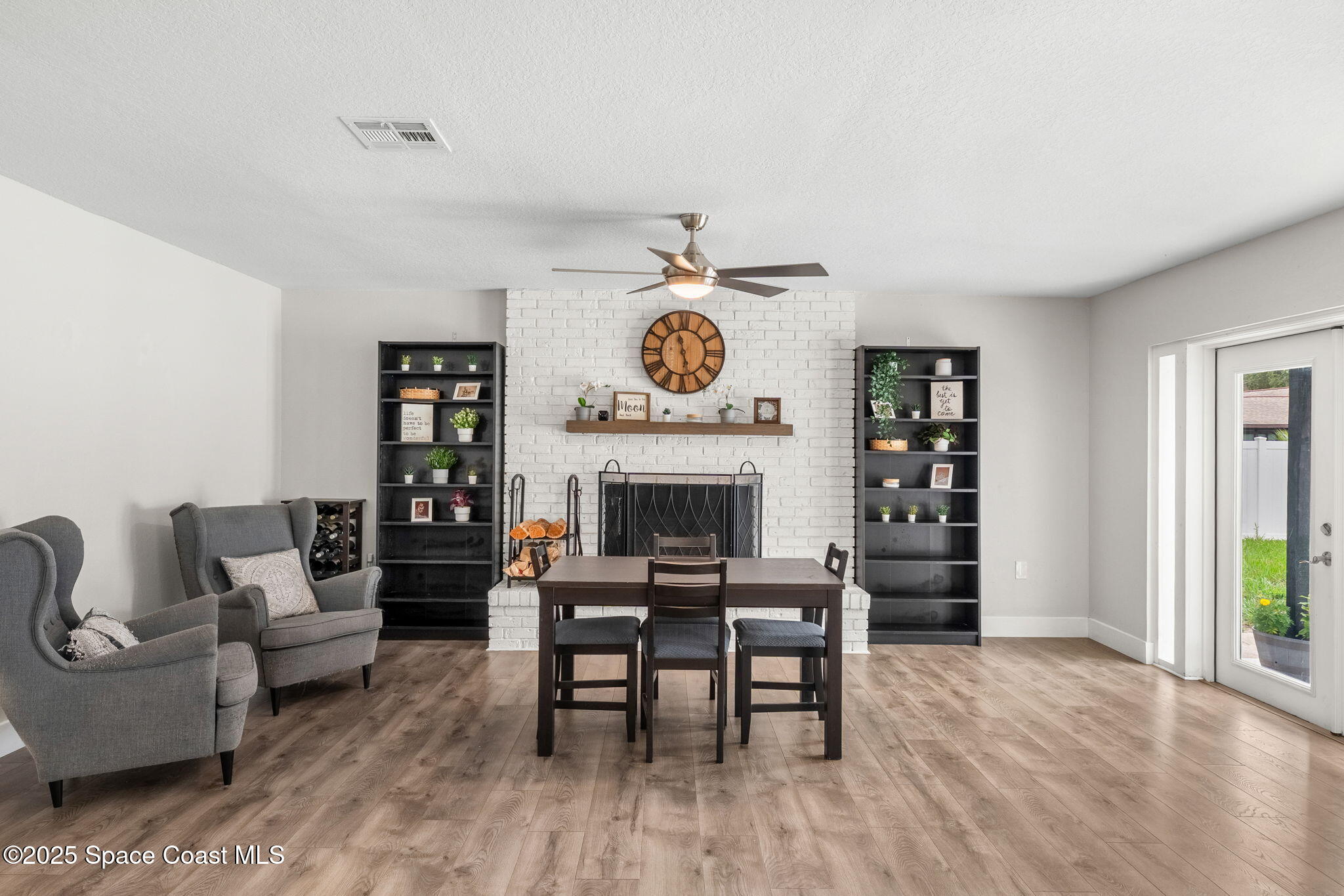 1119 Manatee Drive