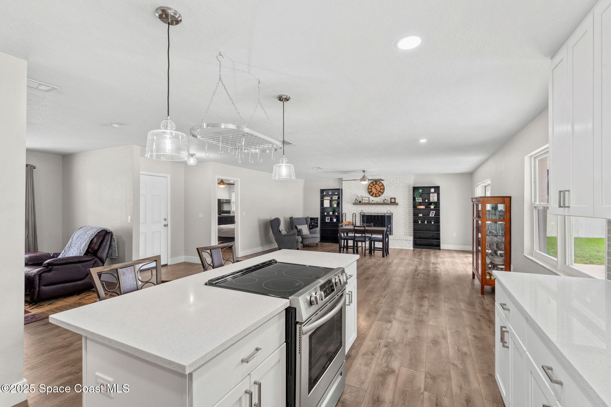 1119 Manatee Drive