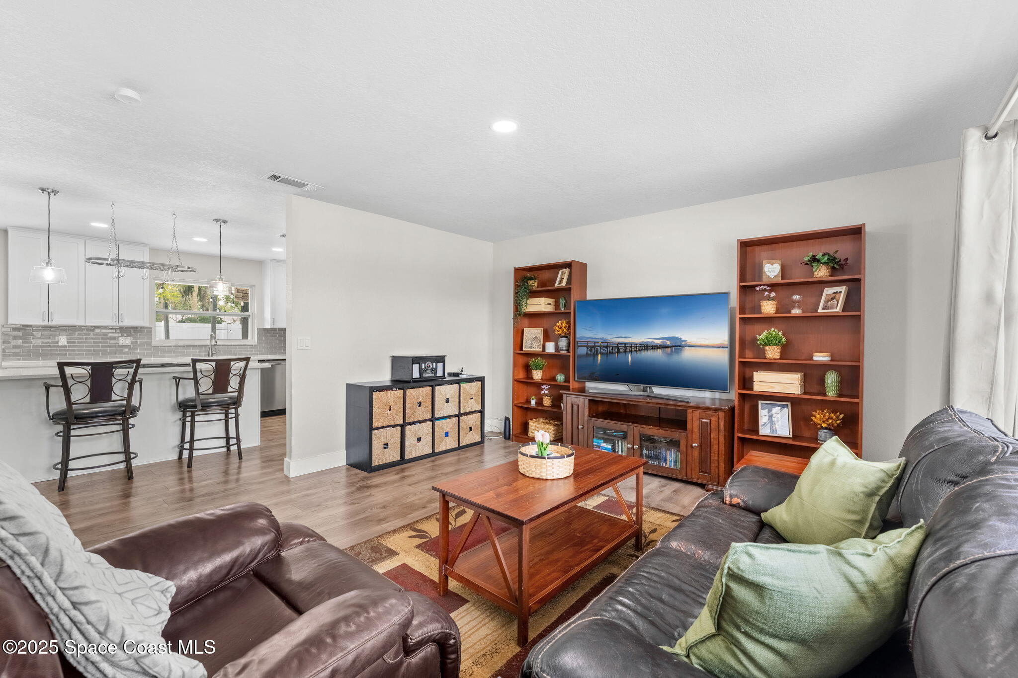 1119 Manatee Drive