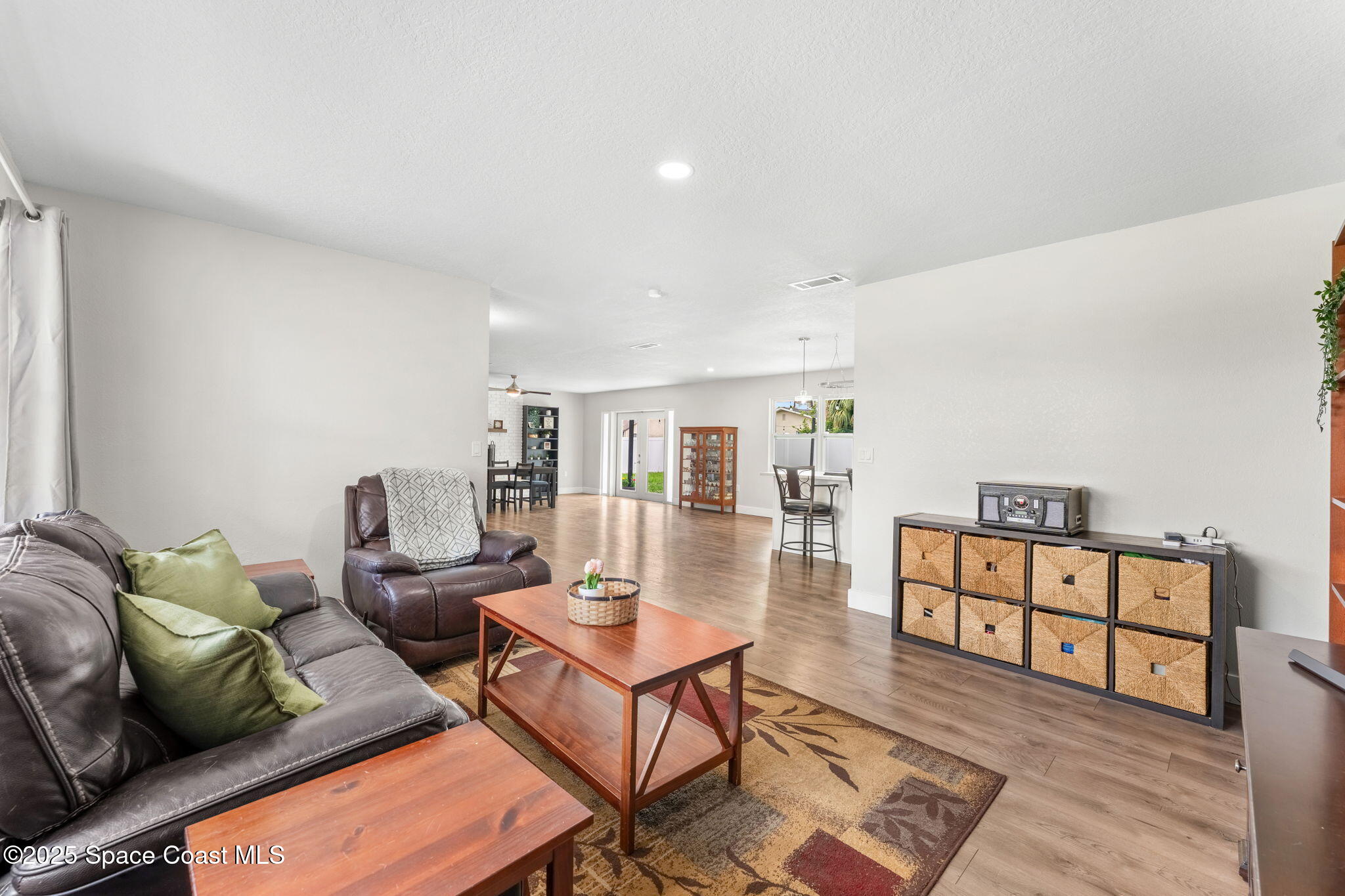 1119 Manatee Drive