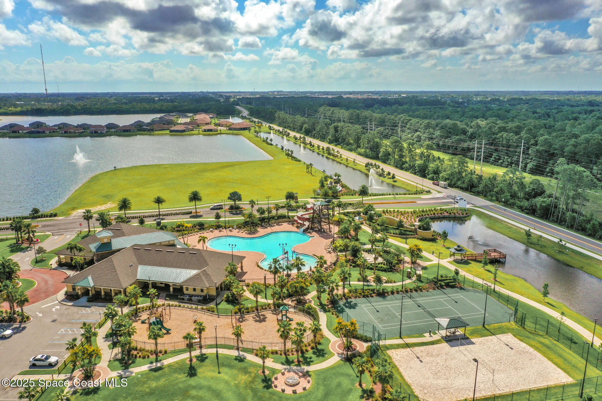 739 Fiddleleaf Circle